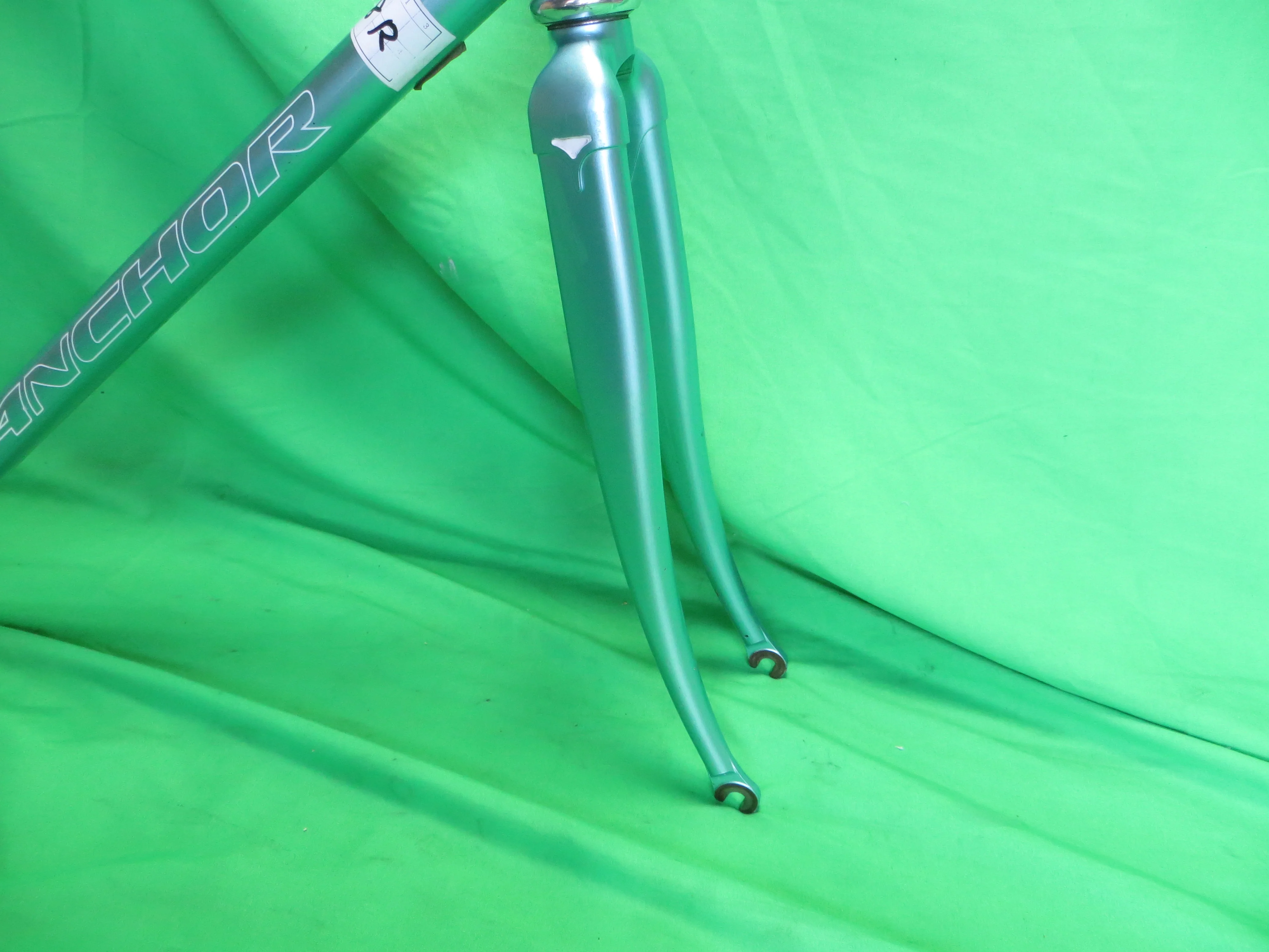Anchor Columbus Max Fork // Sky Blue Metallic // 53.5cm - Image 10