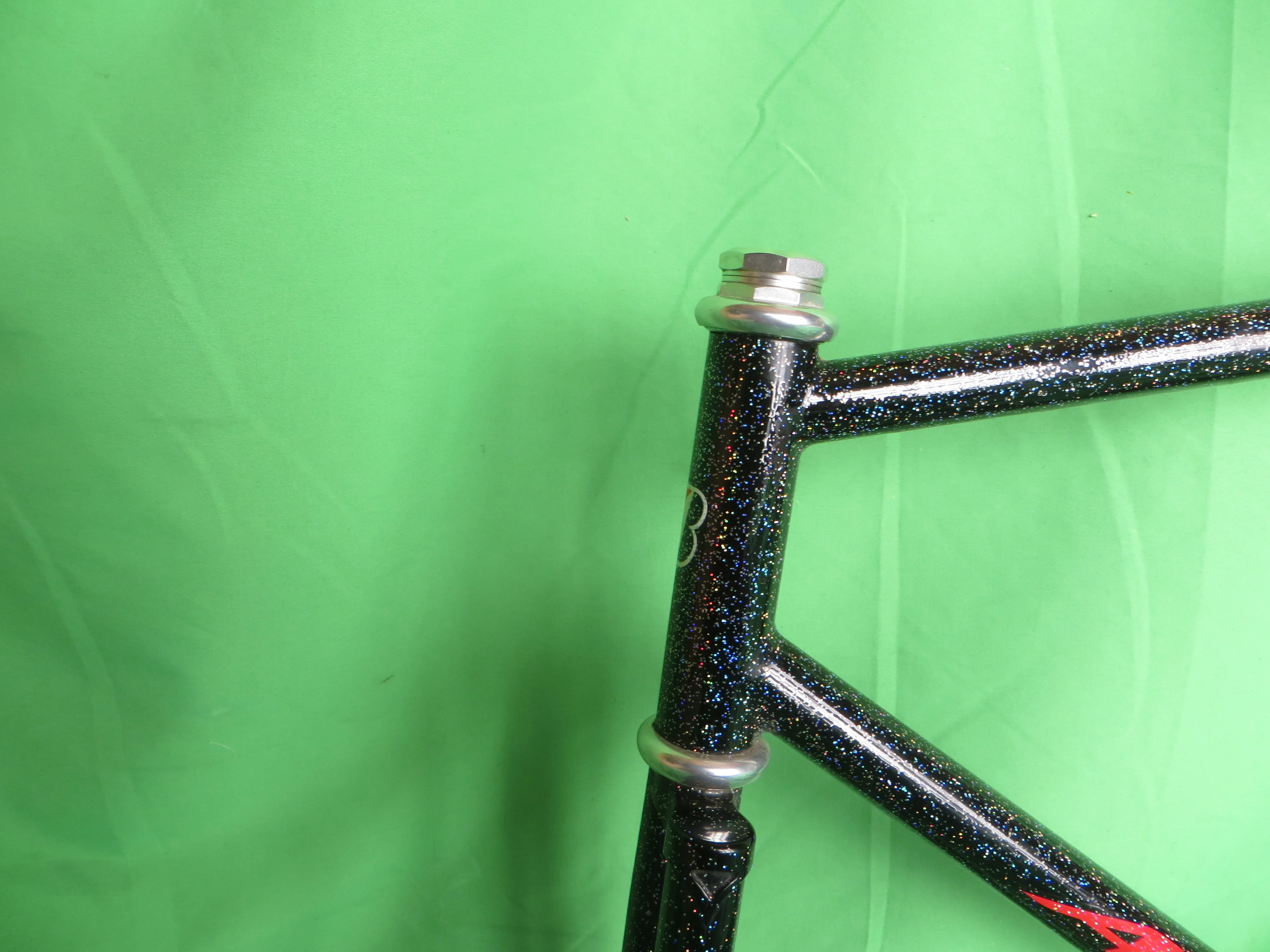 Anchor Lugless // Black with Super Rainbow Flake // 54cm - Image 2