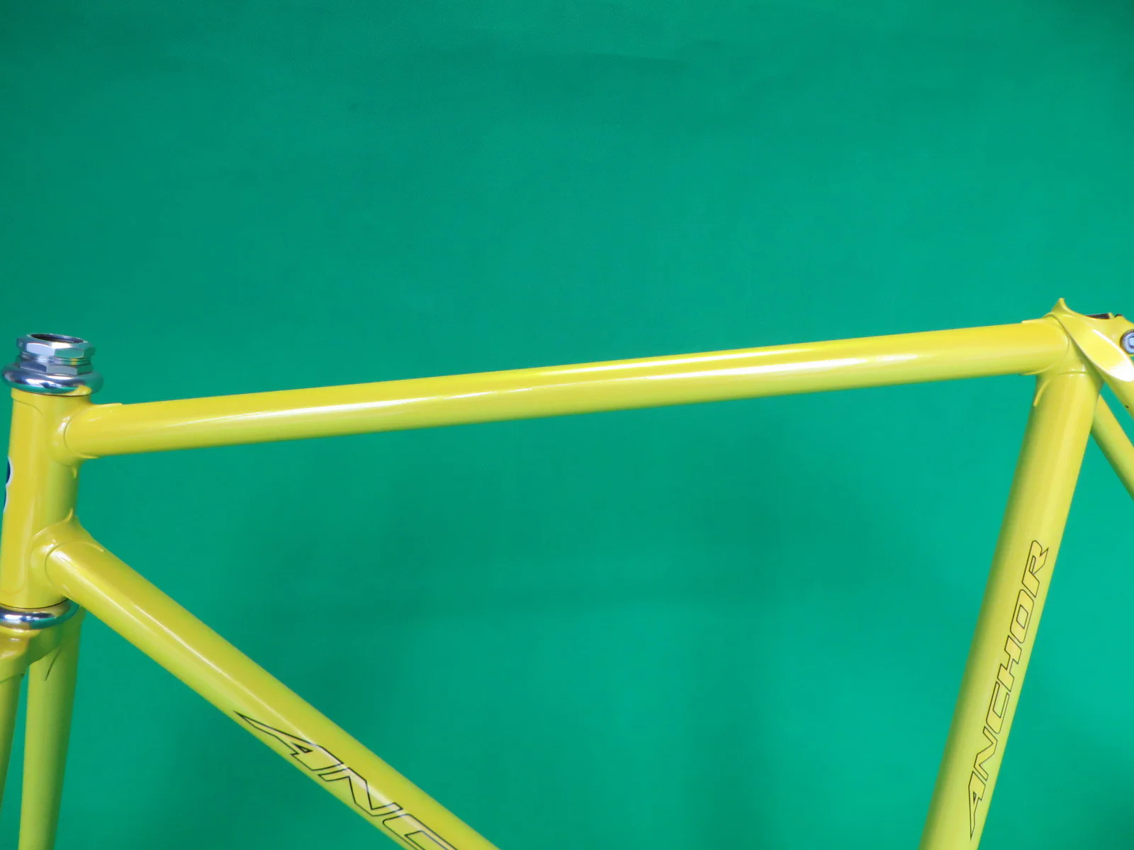 Anchor // Metallic Yellow // 51.5cm - Image 5