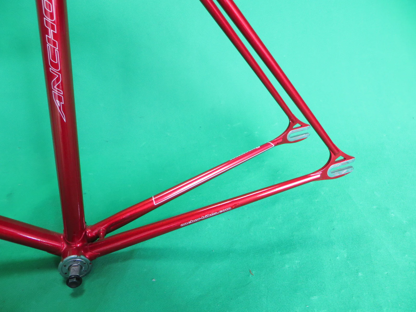ANCHOR // Red Metallic // 52.5cm - Image 7