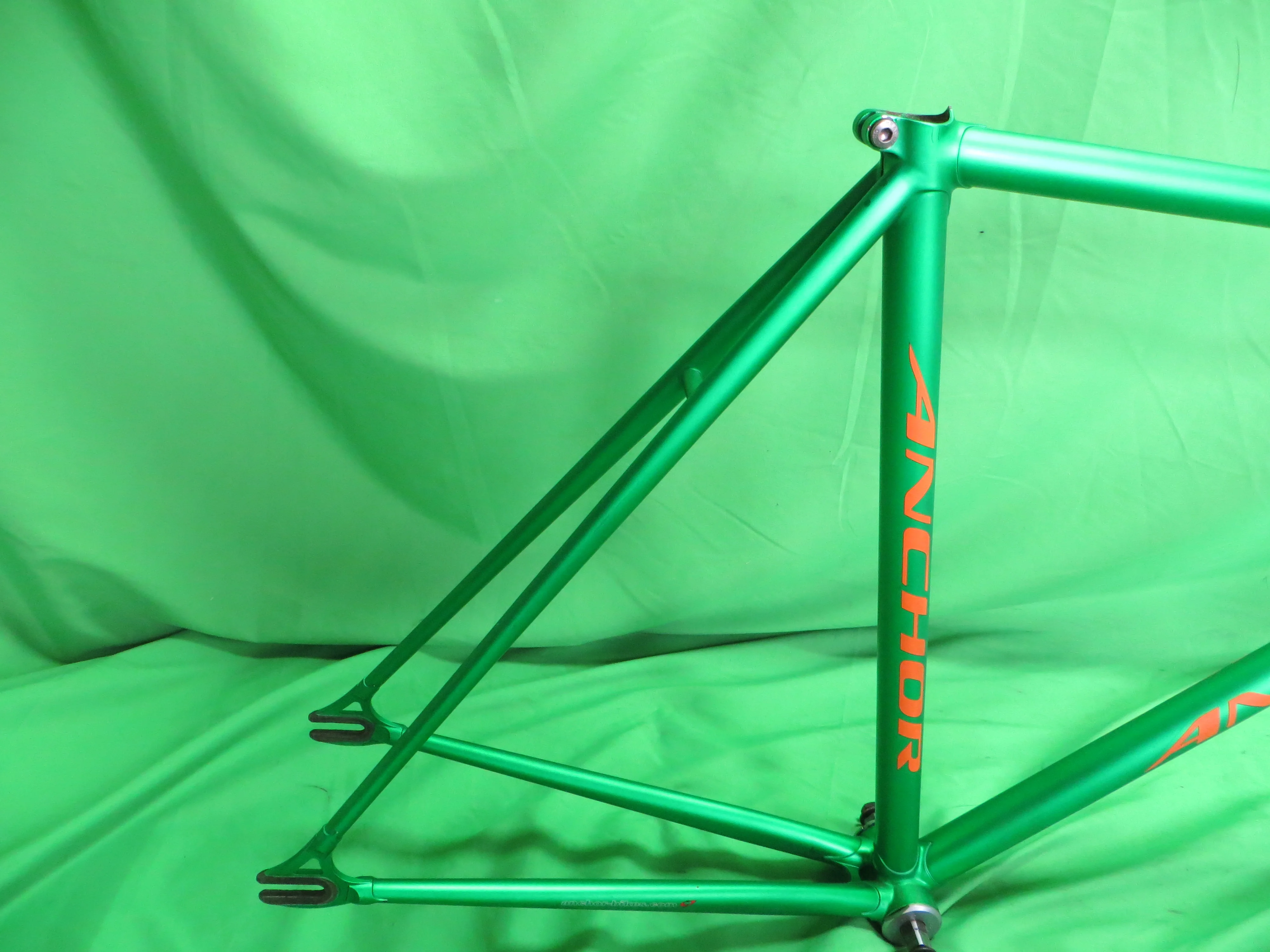 Anchor // Semi-gloss Green // 51.5cm - Image 17