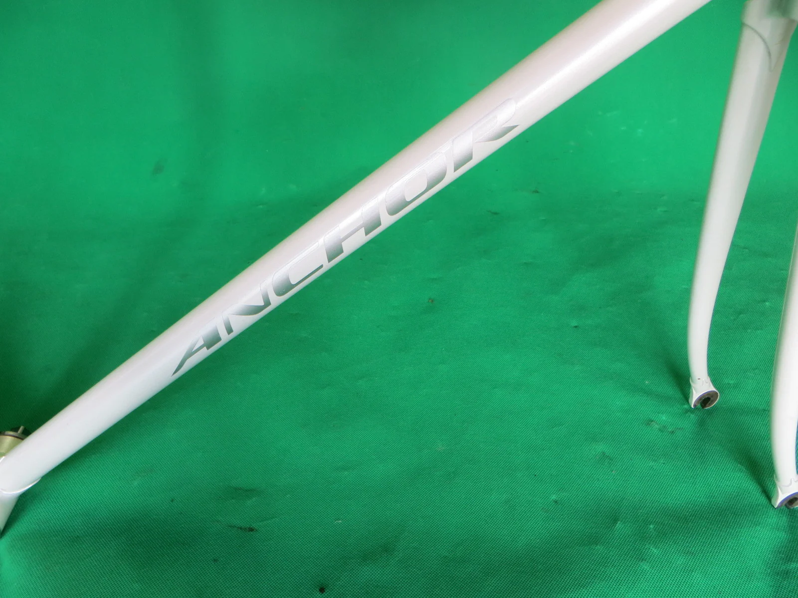 ANCHOR // white // Kasei 8630R // 50.5cm - Image 13