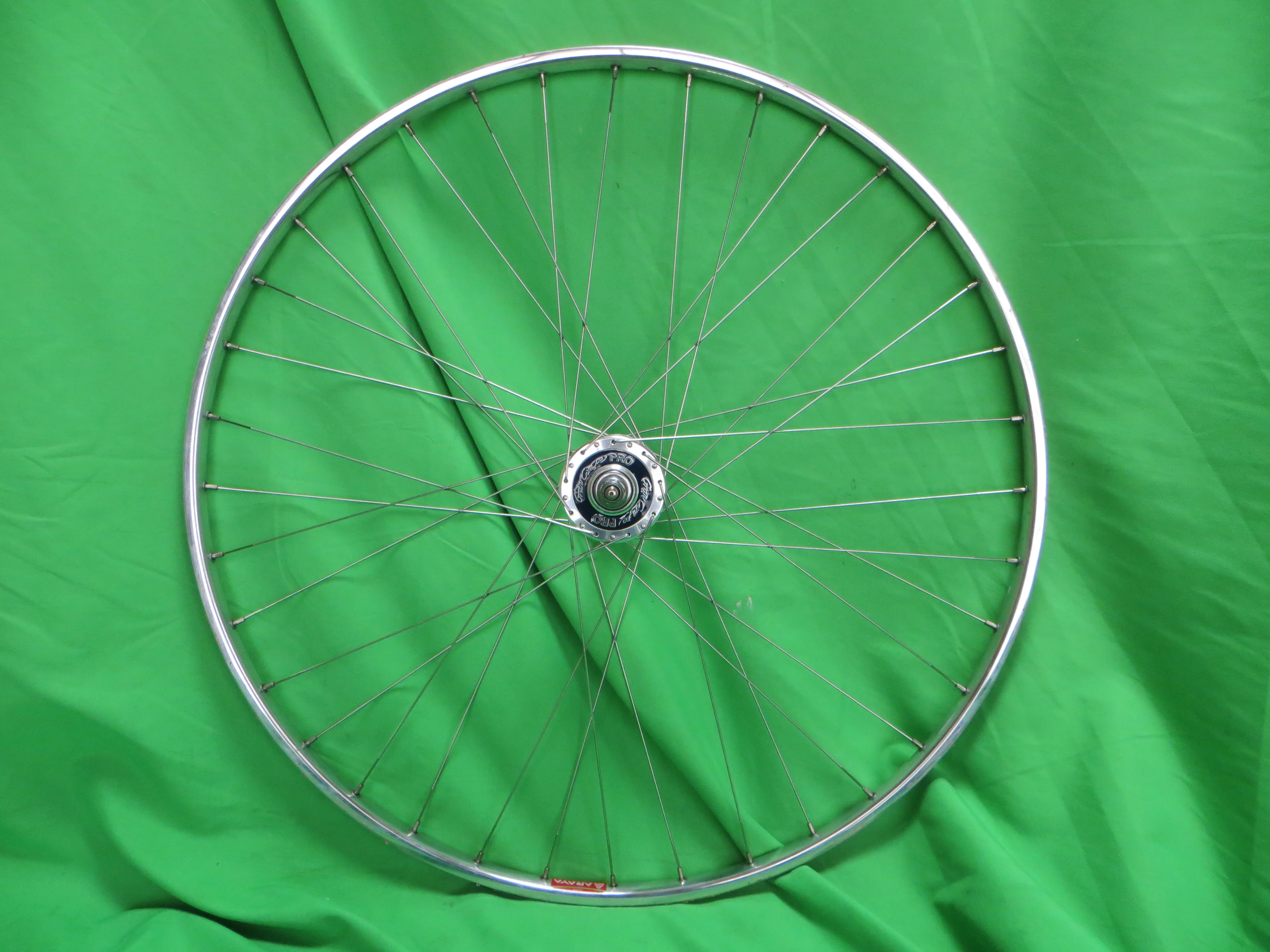 Araya Gold 16B NJS 700c 36H Tubular Rim, Gran Compe Pro 100mm/9mm NJS Front Hub (25042301)