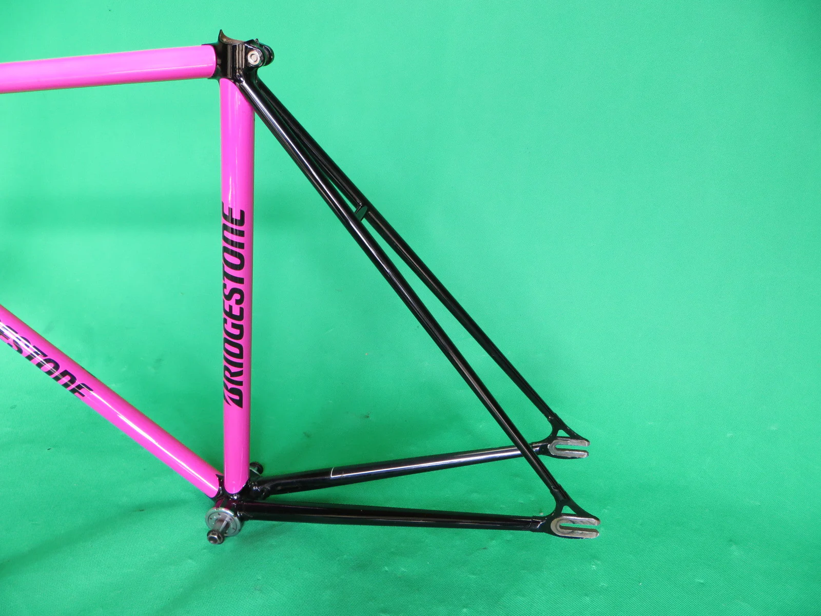 Bridgestone // bright pink & black two-tone // 51.5cm - Image 8