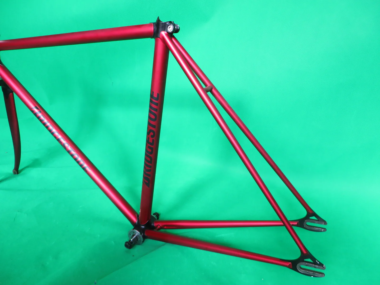 Bridgestone Columbus Max Fork // Matte Black Lugs / Matte Red // 49.5cm - Image 8
