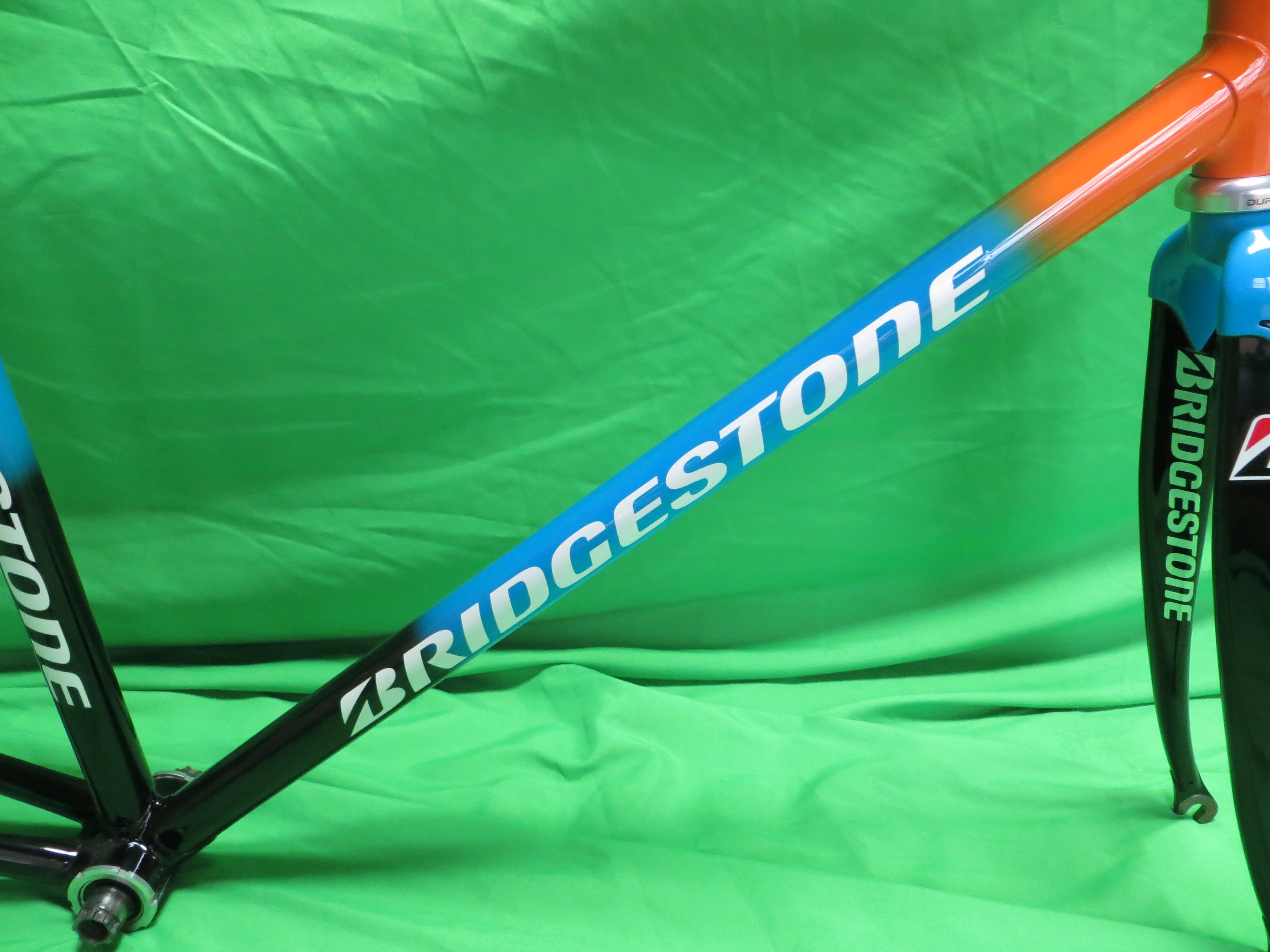 Bridgestone Columbus Max Fork // Black Orange Blue // 49.5cm - Image 13