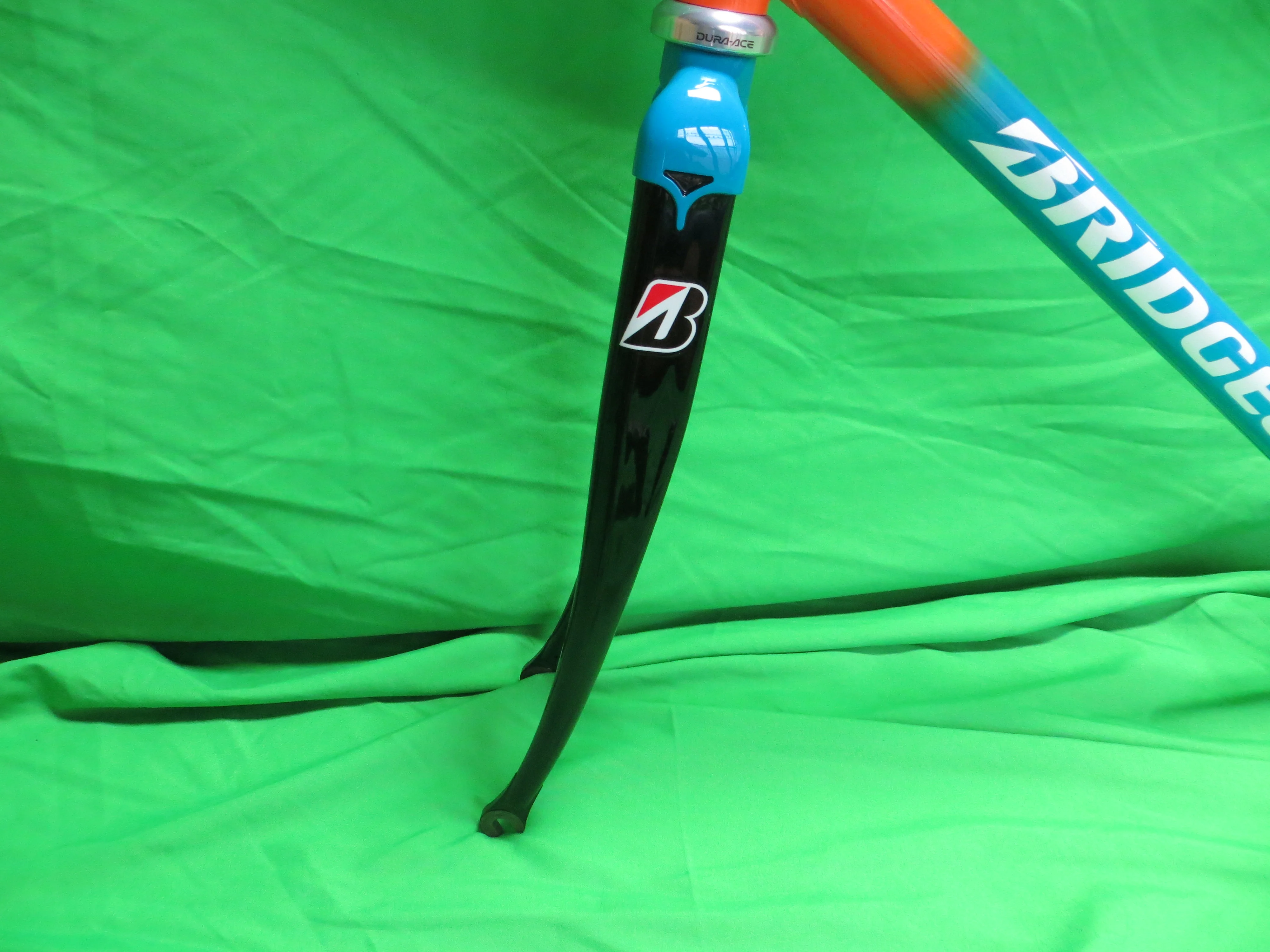Bridgestone Columbus Max Fork // Black Orange Blue // 49.5cm - Image 3