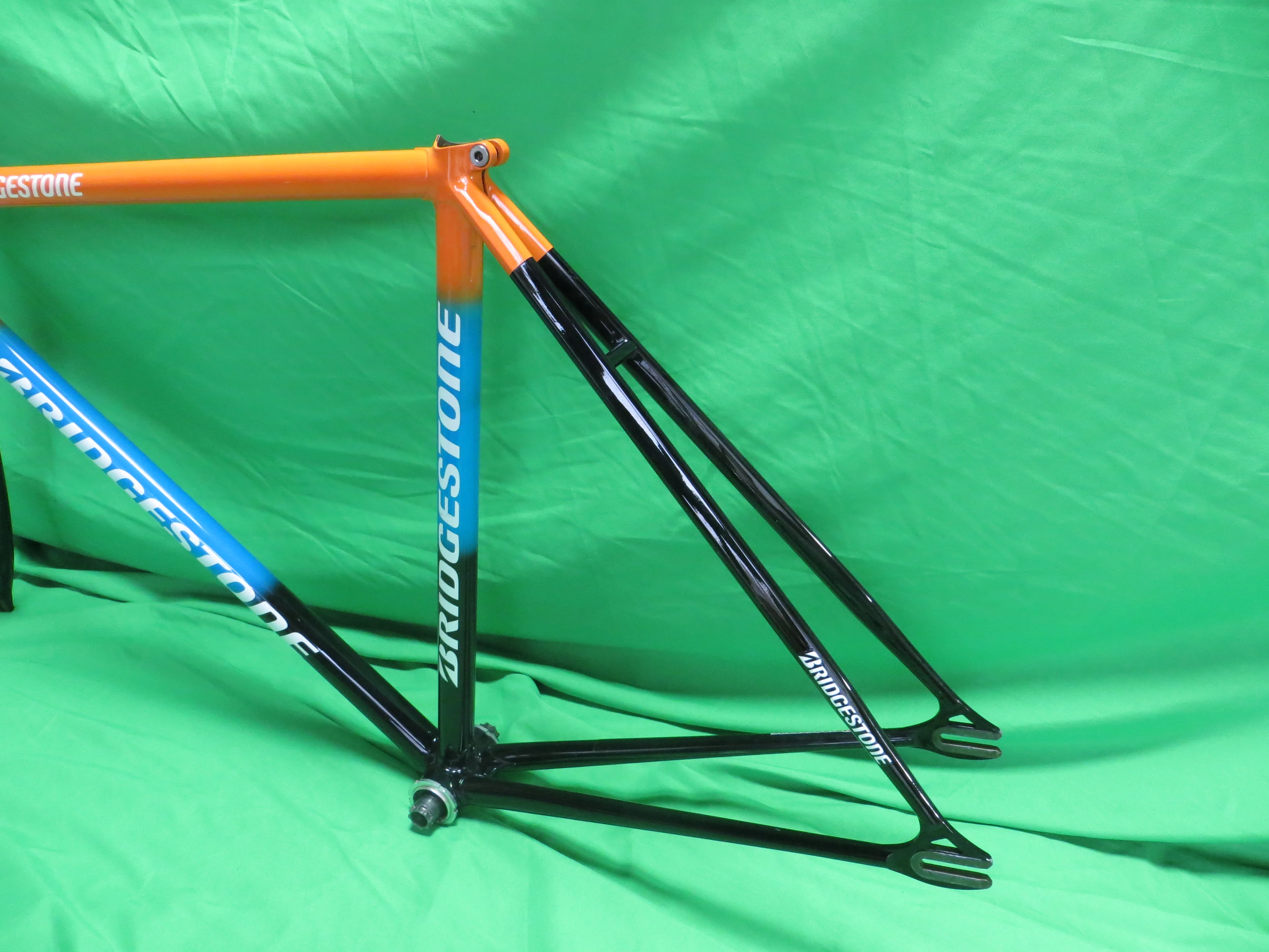 Bridgestone Columbus Max Fork // Black Orange Blue // 49.5cm - Image 8
