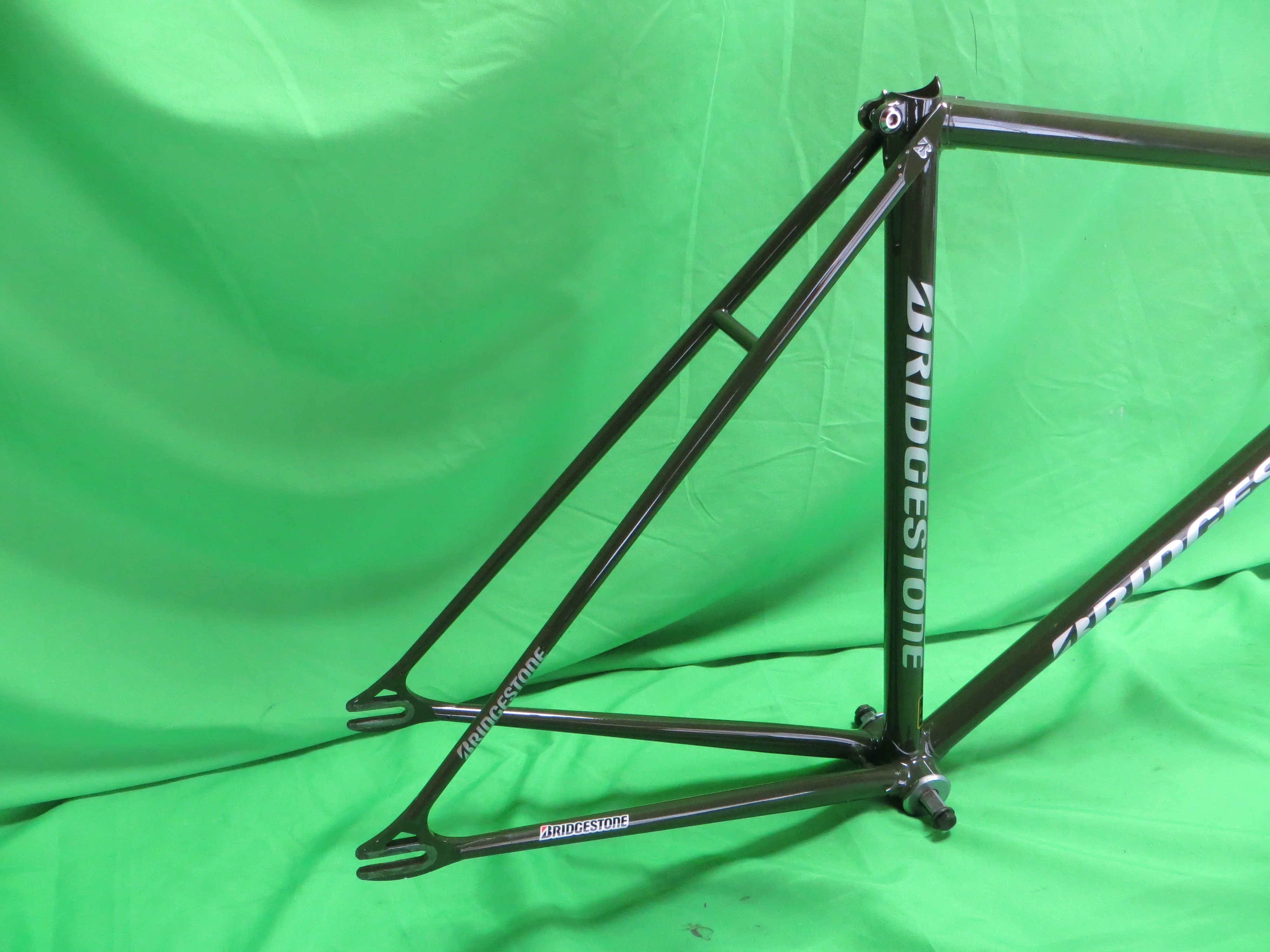 Bridgestone Tange Prestige // Army Green // 50.5cm - Image 15