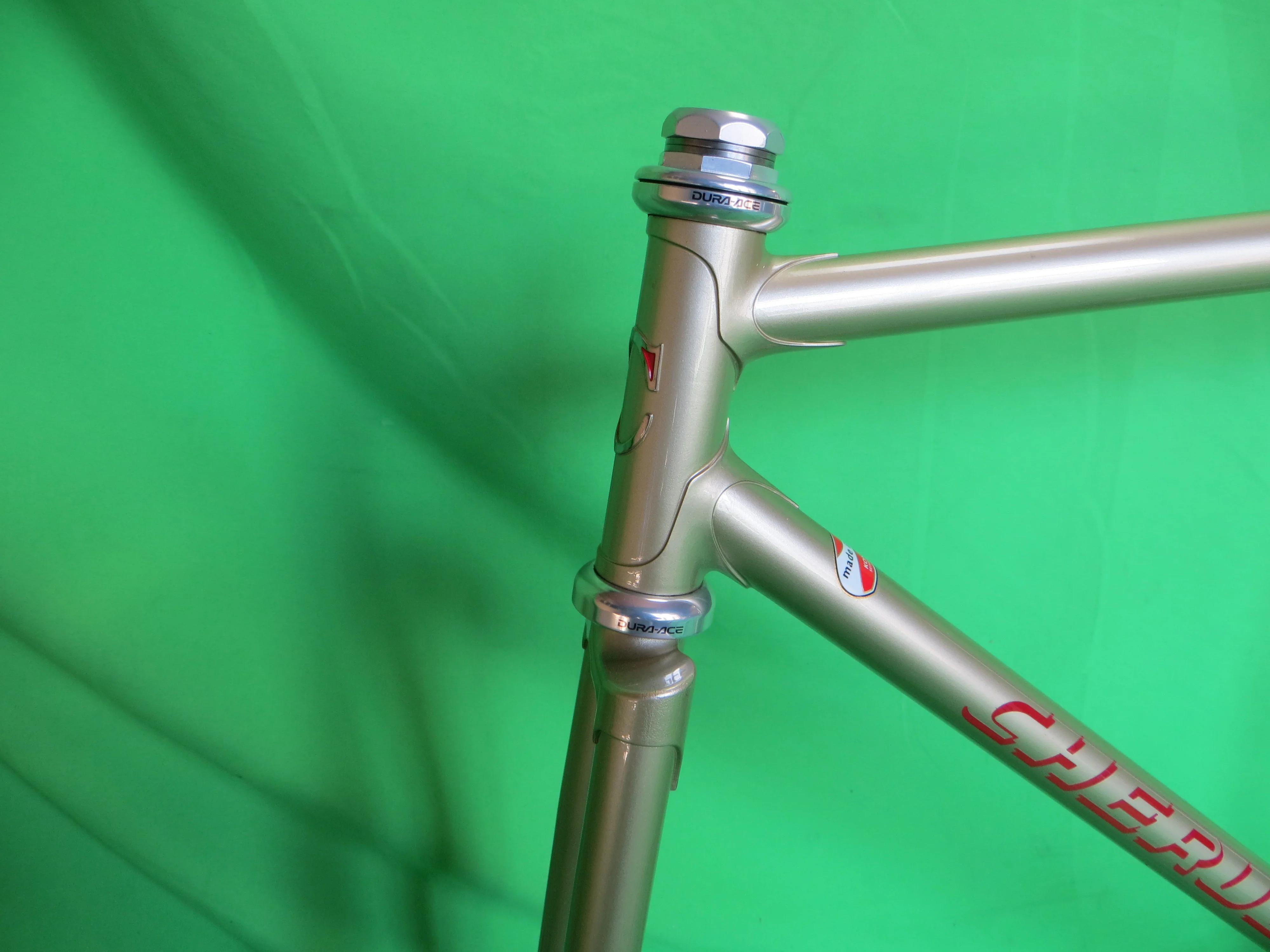 Cherubim  //  Champagne Gold // 49cm - Image 2