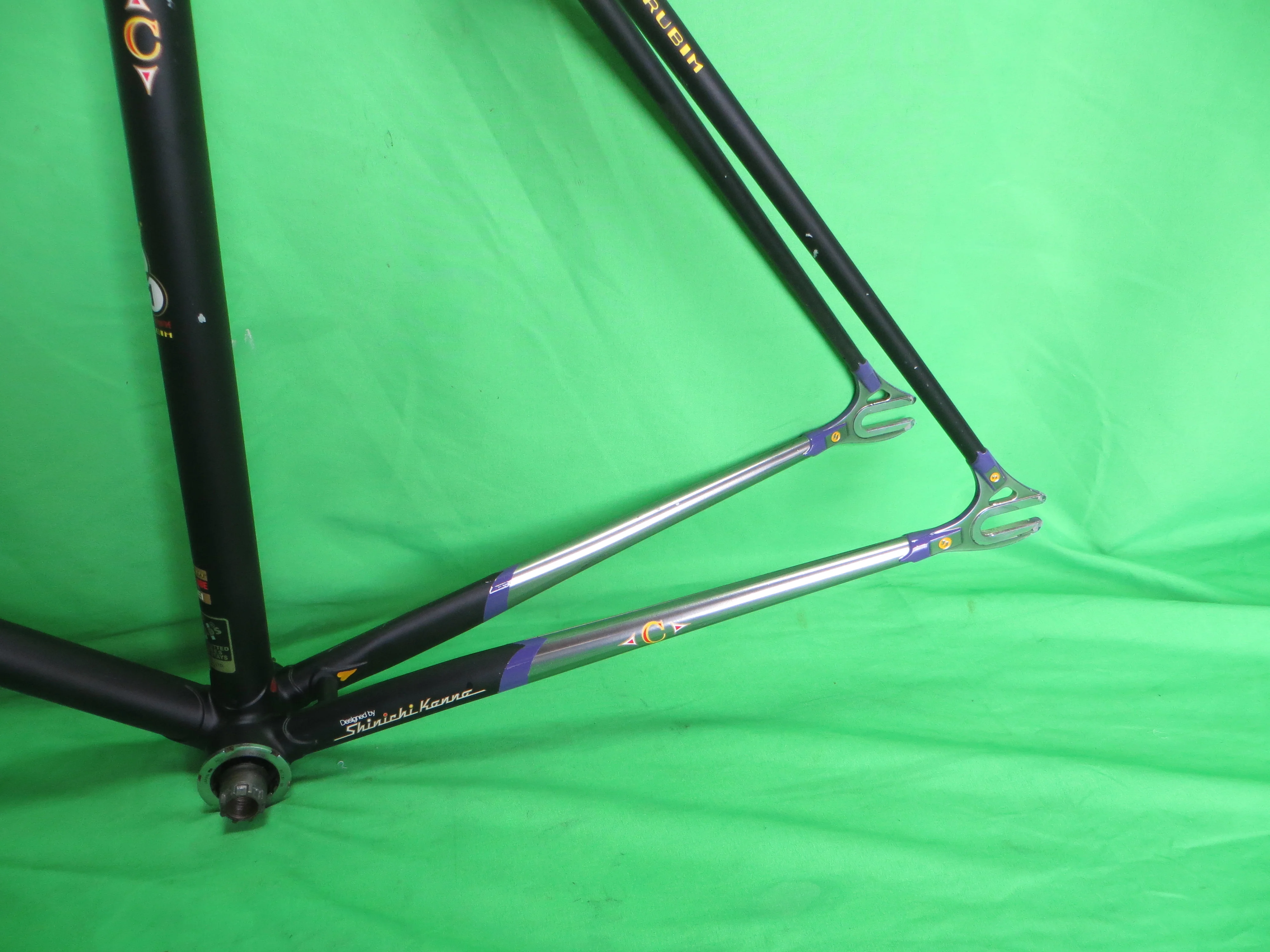 Cherubim Columbus Max Fork // Matte Black / Purple Lugs // 55cm - Image 7