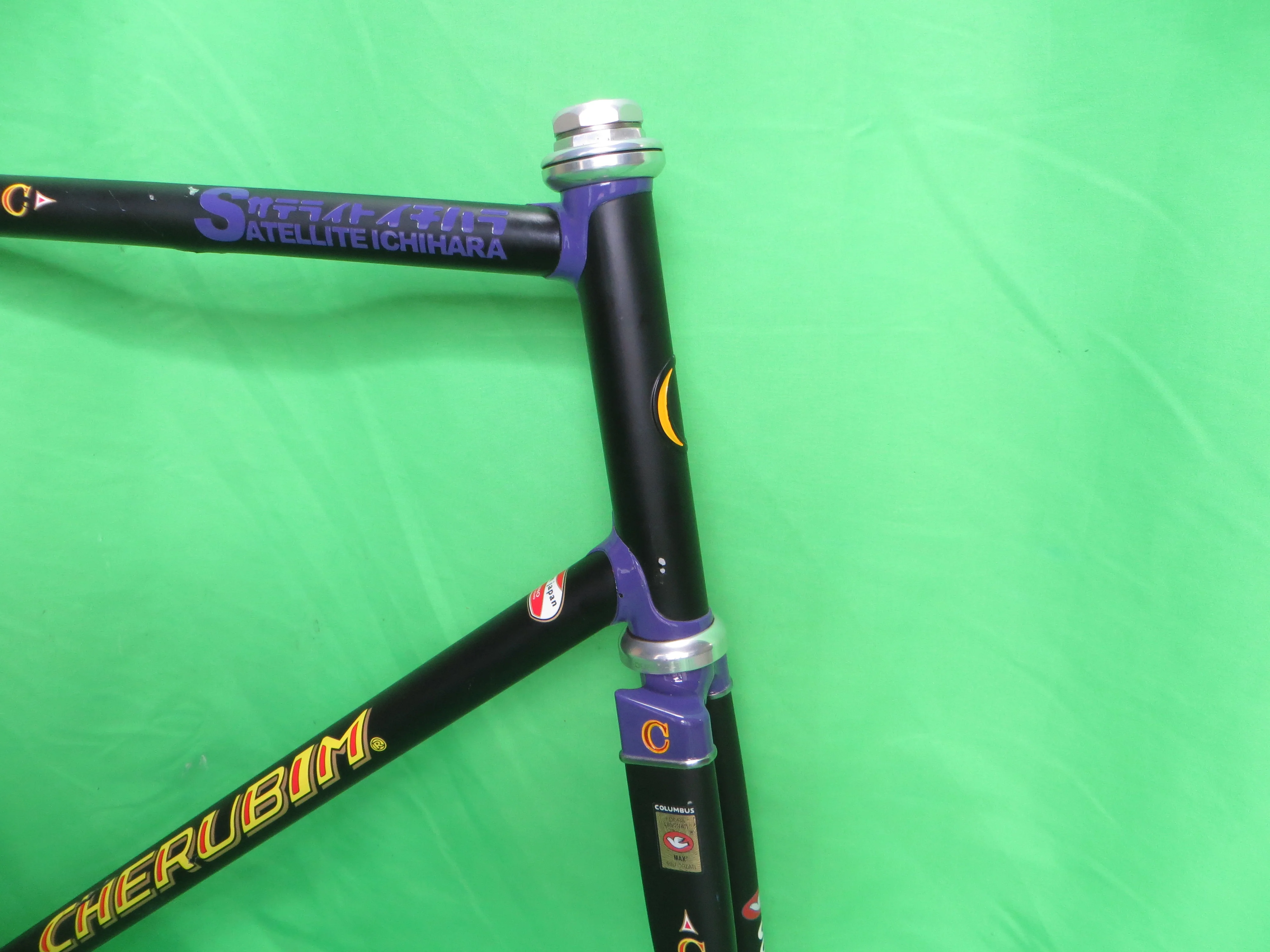 Cherubim Columbus Max Fork // Matte Black / Purple Lugs // 55cm - Image 9