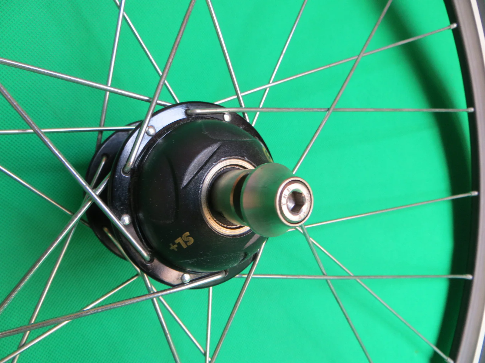 CycleOps Powertap SL+ 24H 120mm Rear Hub, Alexrims Race28 700c Clincher Rim, Michelin Pro4 Tire - Image 6