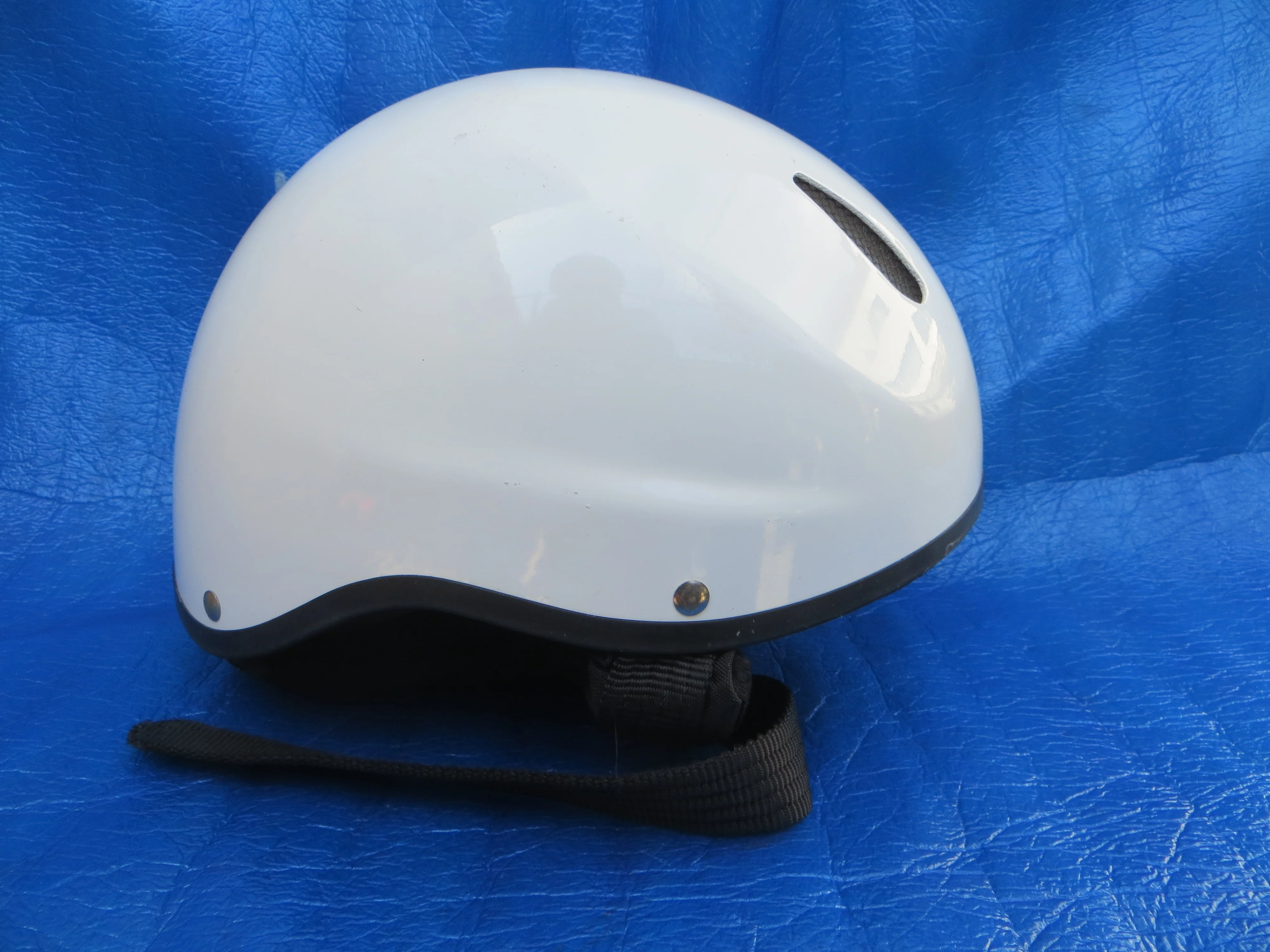 DIC NJS Approved Keirin Track Helmet M-size 57cm-58cm /25040501 - Image 2