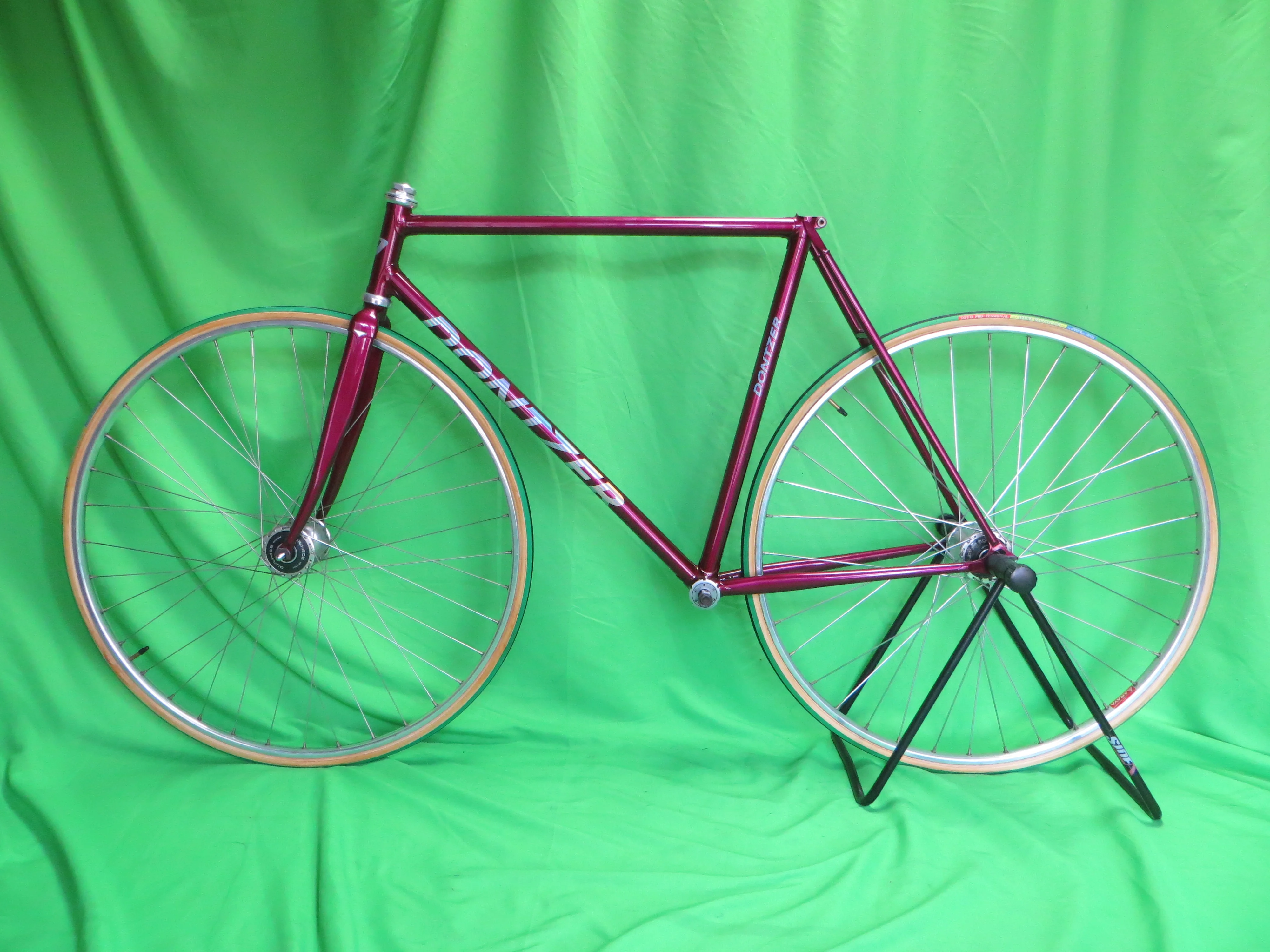 Dontzer Columbus Max Fork // Candy Berry Purple Metallic // 53cm - Image 14