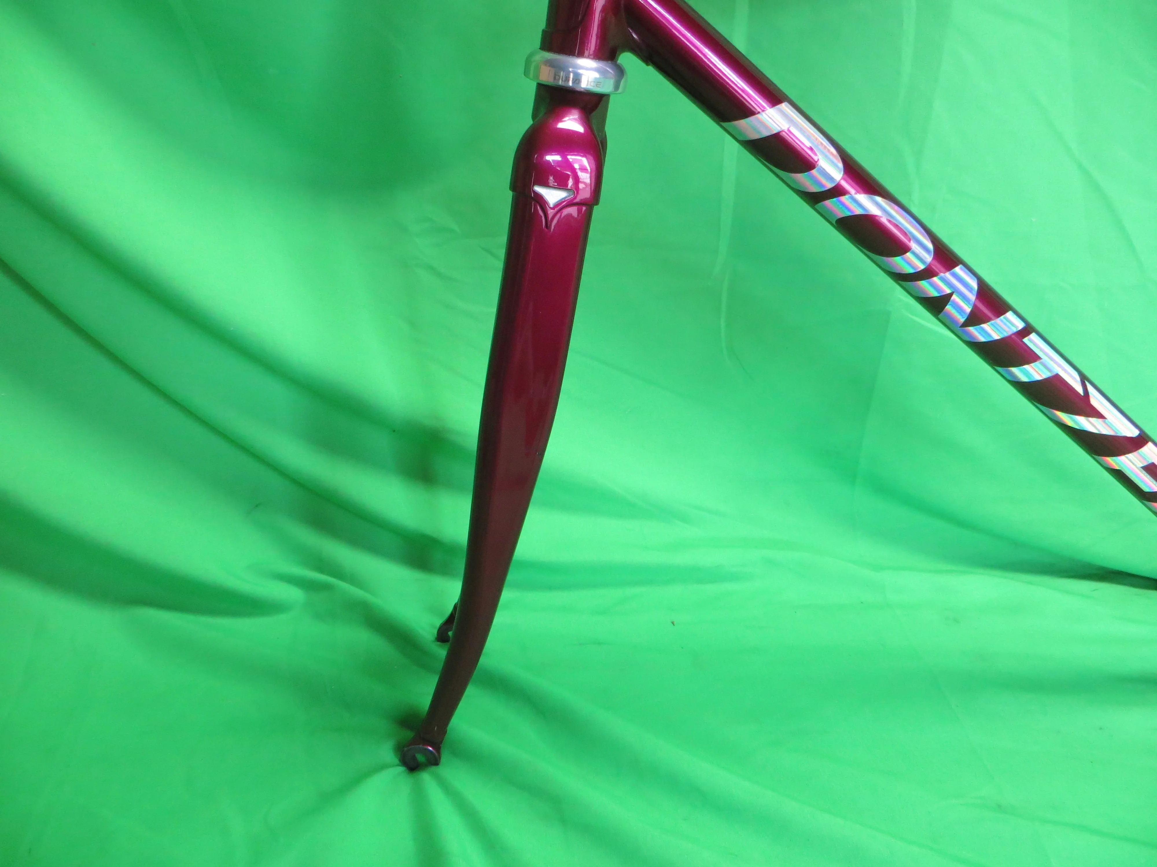 Dontzer Columbus Max Fork // Candy Berry Purple Metallic // 53cm - Image 3
