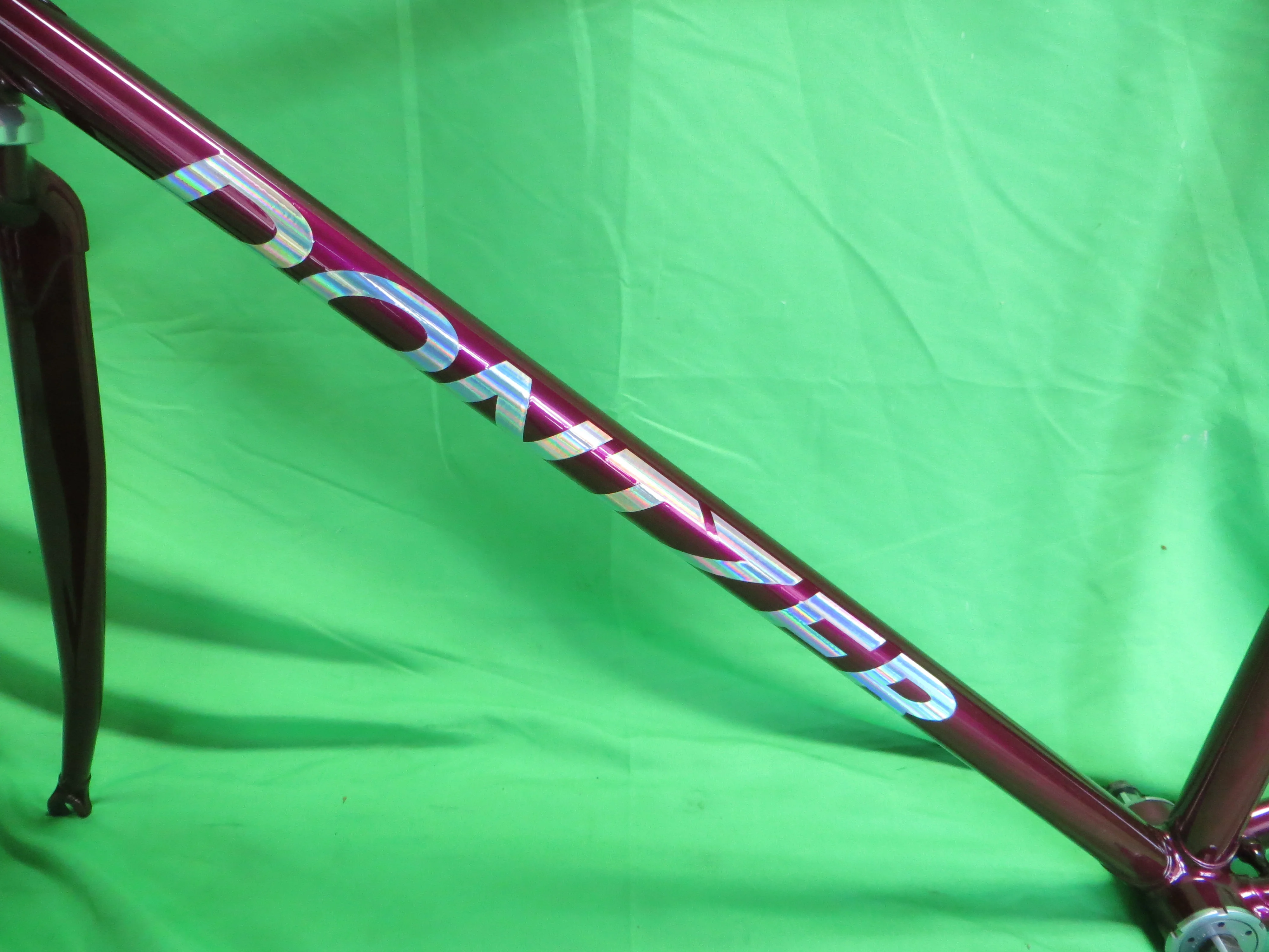 Dontzer Columbus Max Fork // Candy Berry Purple Metallic // 53cm - Image 6