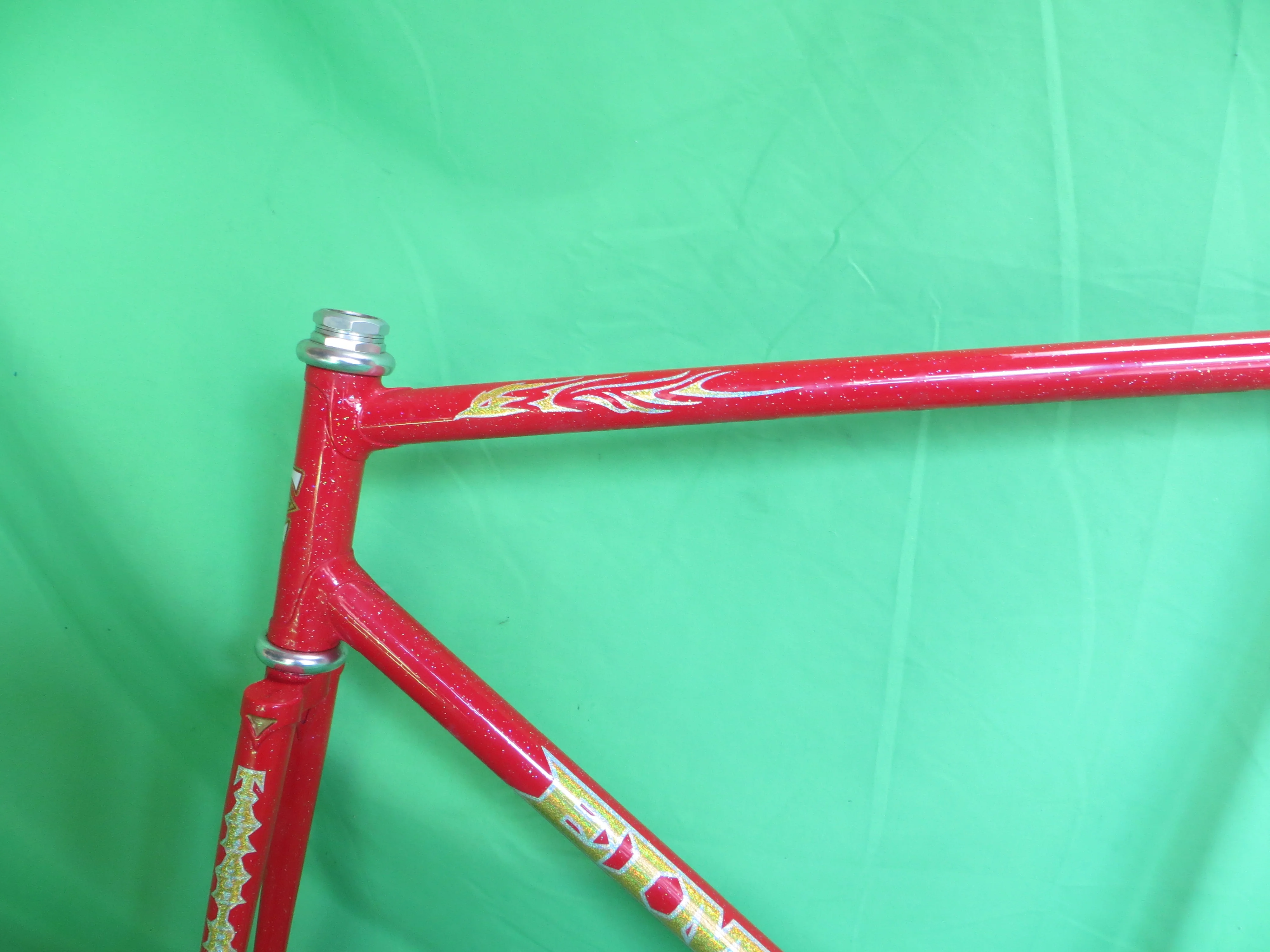 EIMEI Gold Decals // Red Metallic with Rainbow Flake // 55cm - Image 4