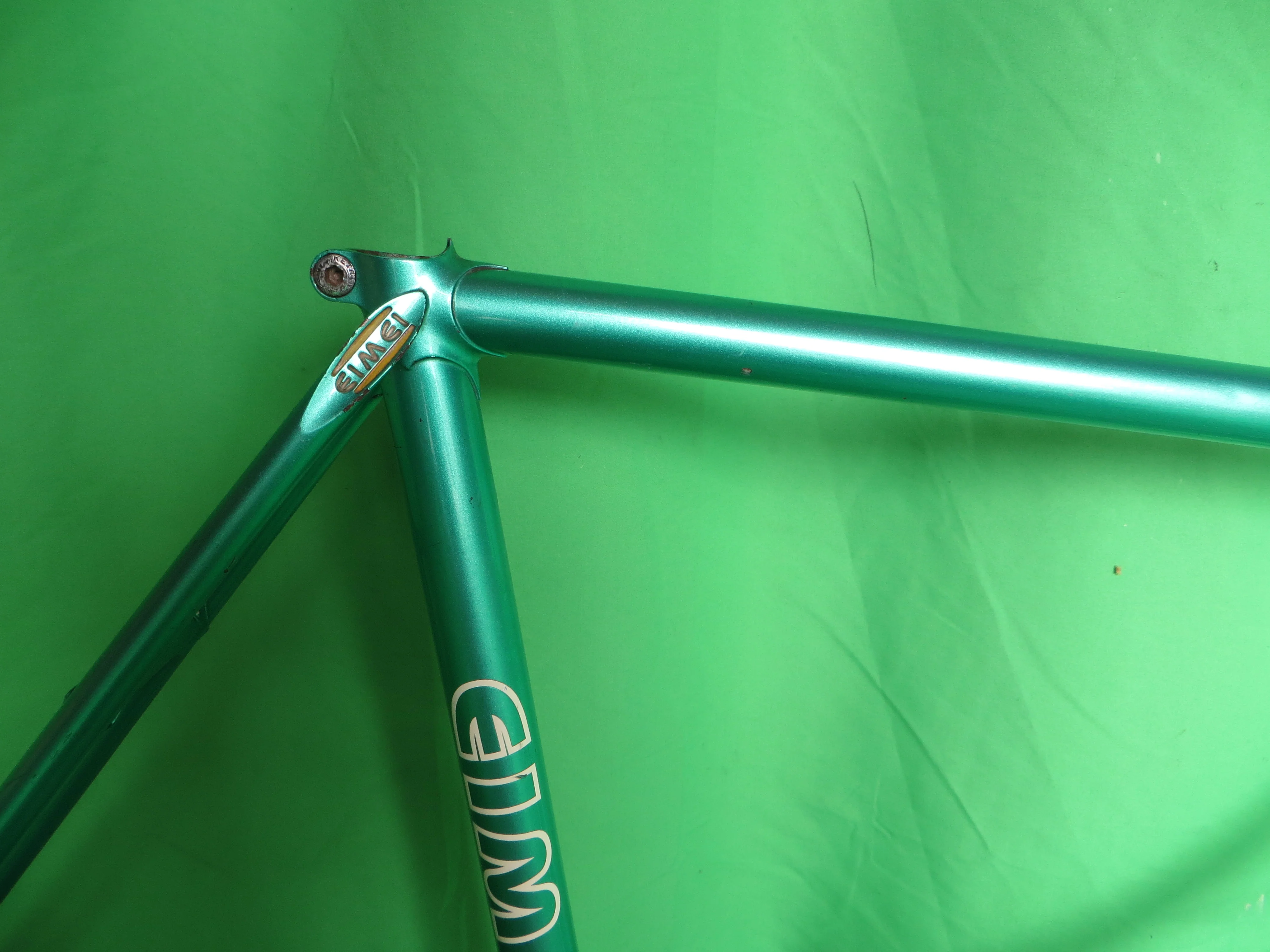 EIMEI // Green Metallic // 52cm - Image 12