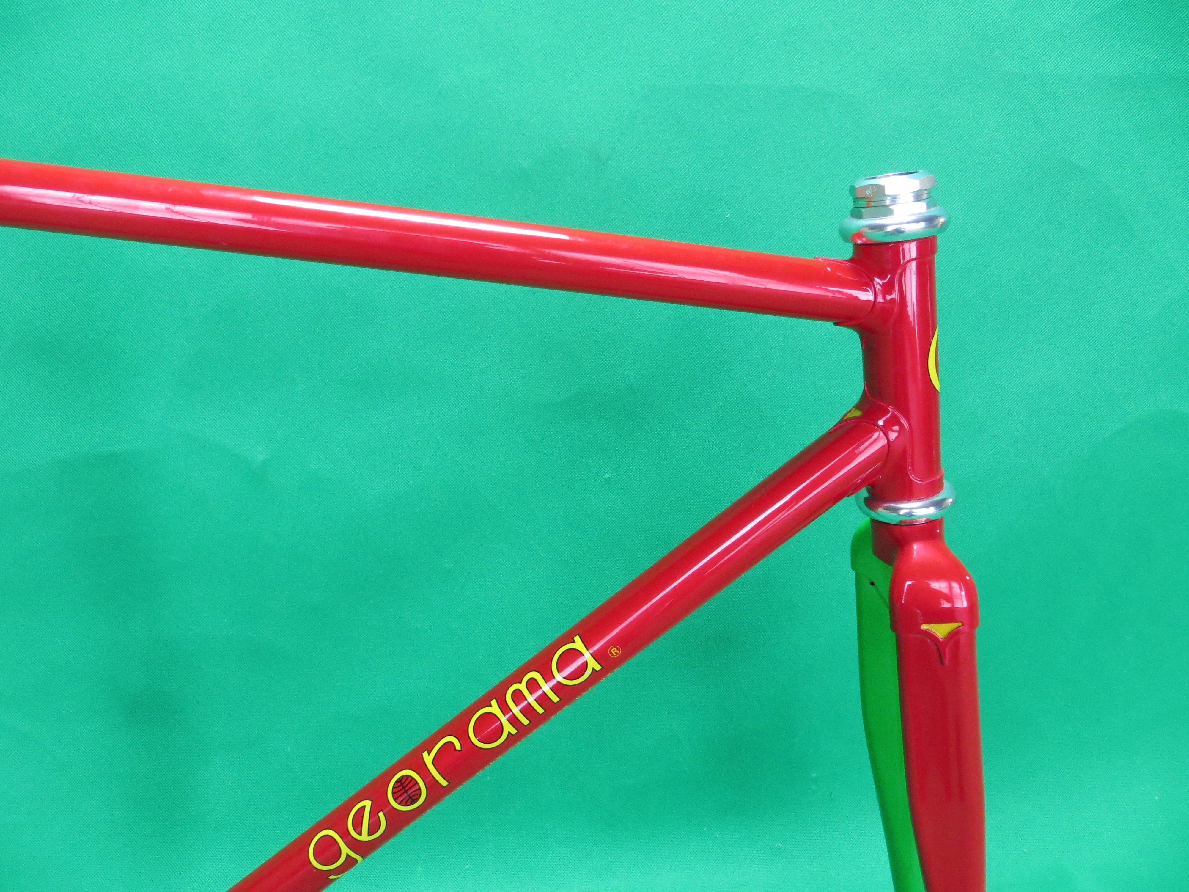 Georama Columbus Max Fork // Green Red Two Tone // 51.5cm - Image 11