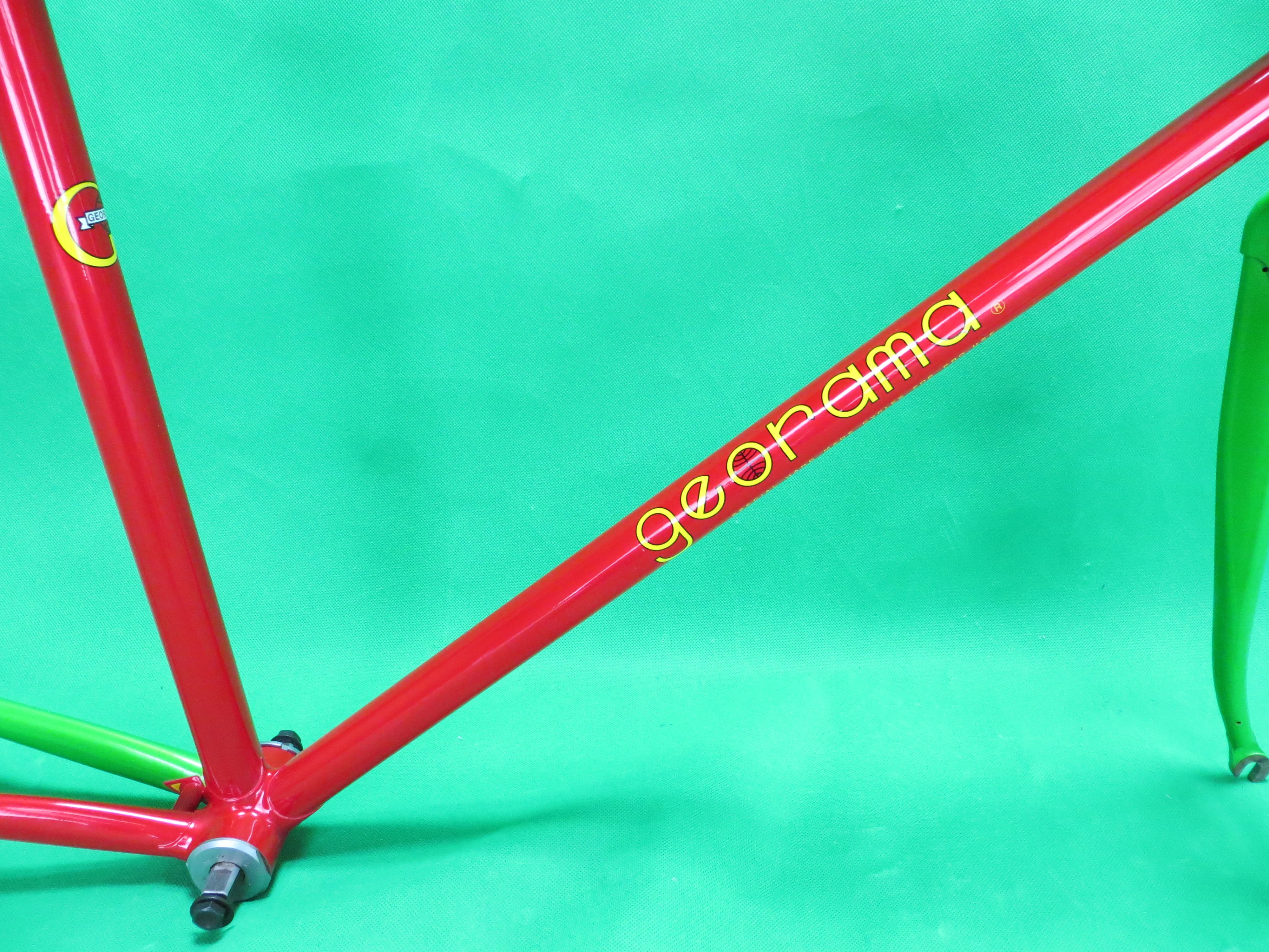 Georama Columbus Max Fork // Green Red Two Tone // 51.5cm - Image 13