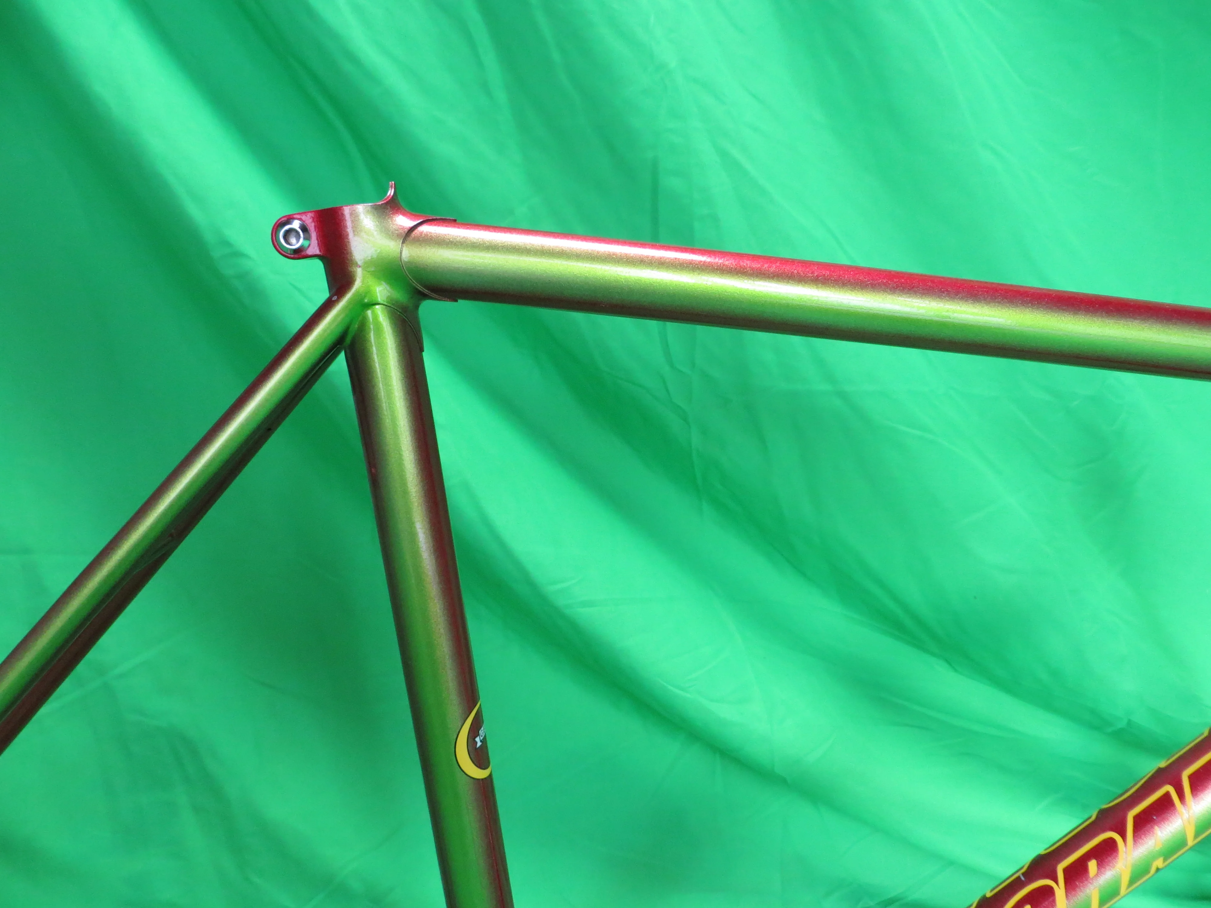 GEORAMA // Red Green Metallic Two Tone // 50cm - Image 12