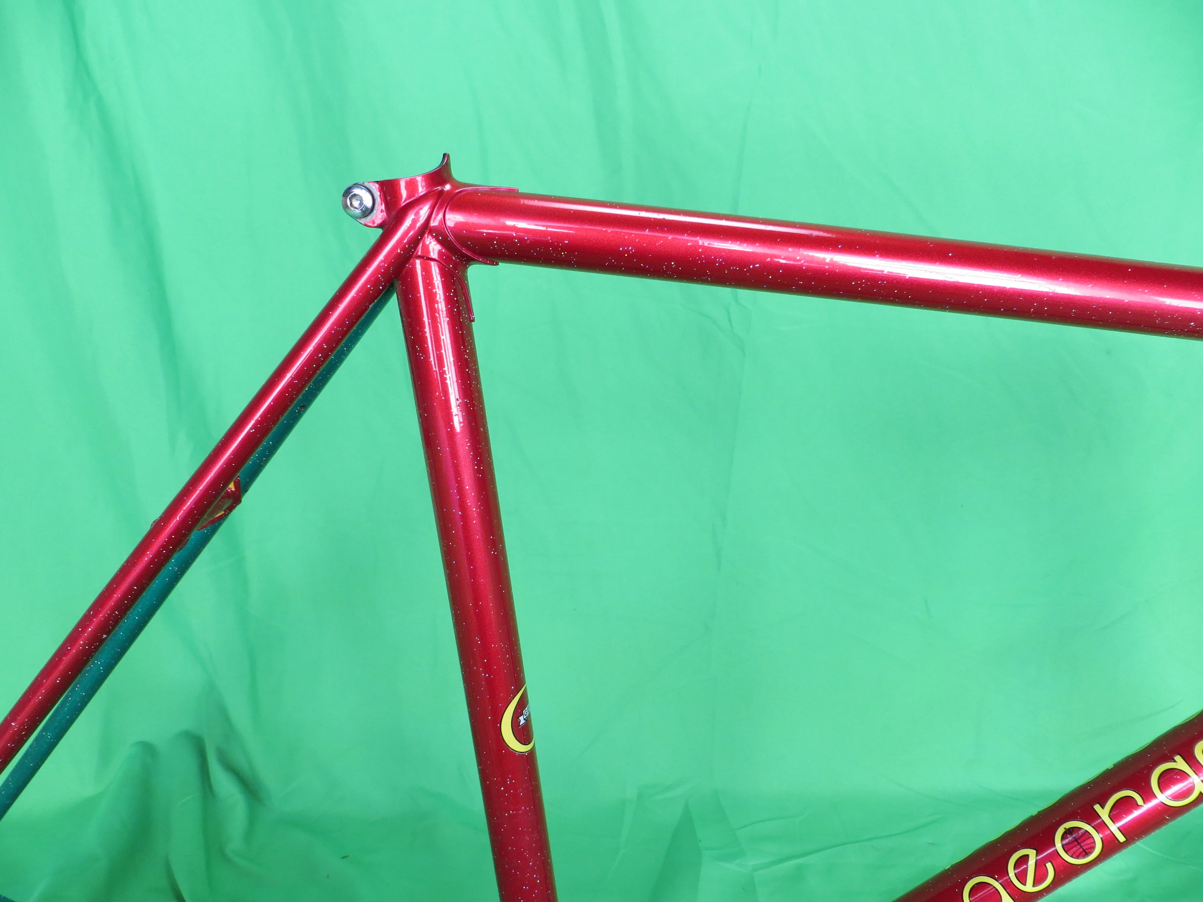 GEORAMA // Red-Green Two-Tone with Rainbow Flake // 51cm - Image 12