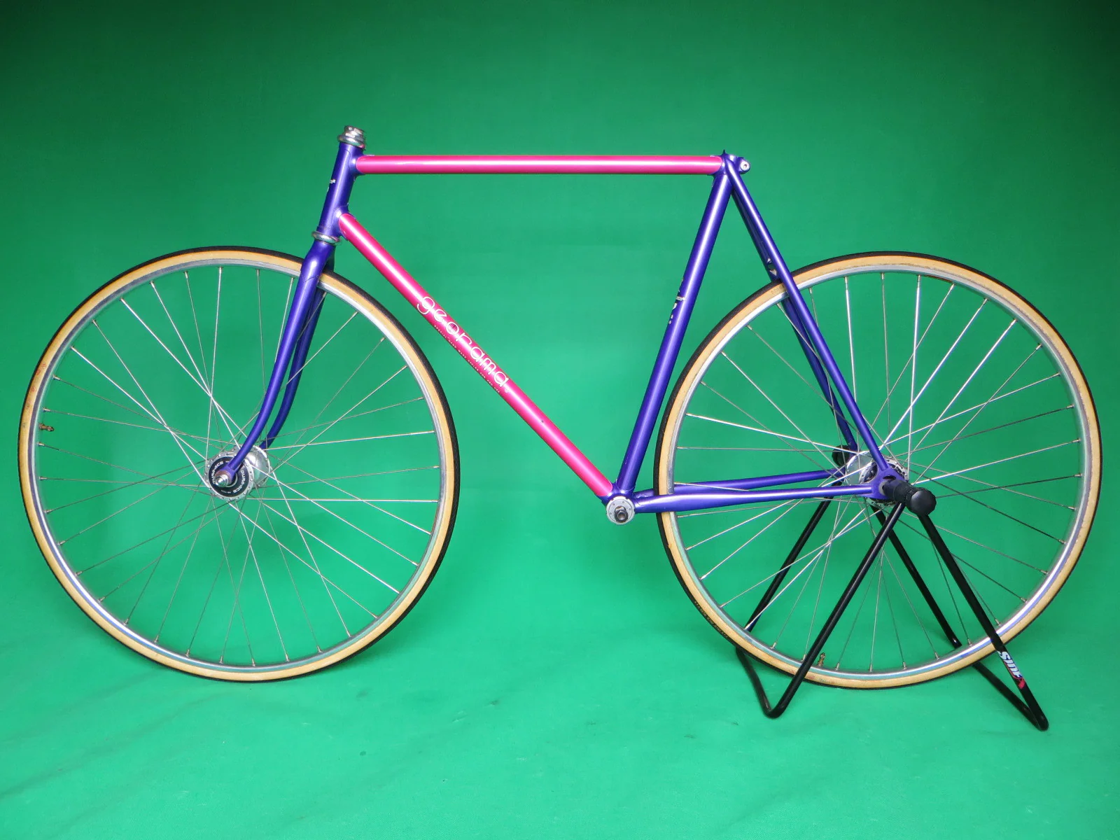 GEORAMA // ruby pink + purple metallic two tone // 53.5cm - Image 16