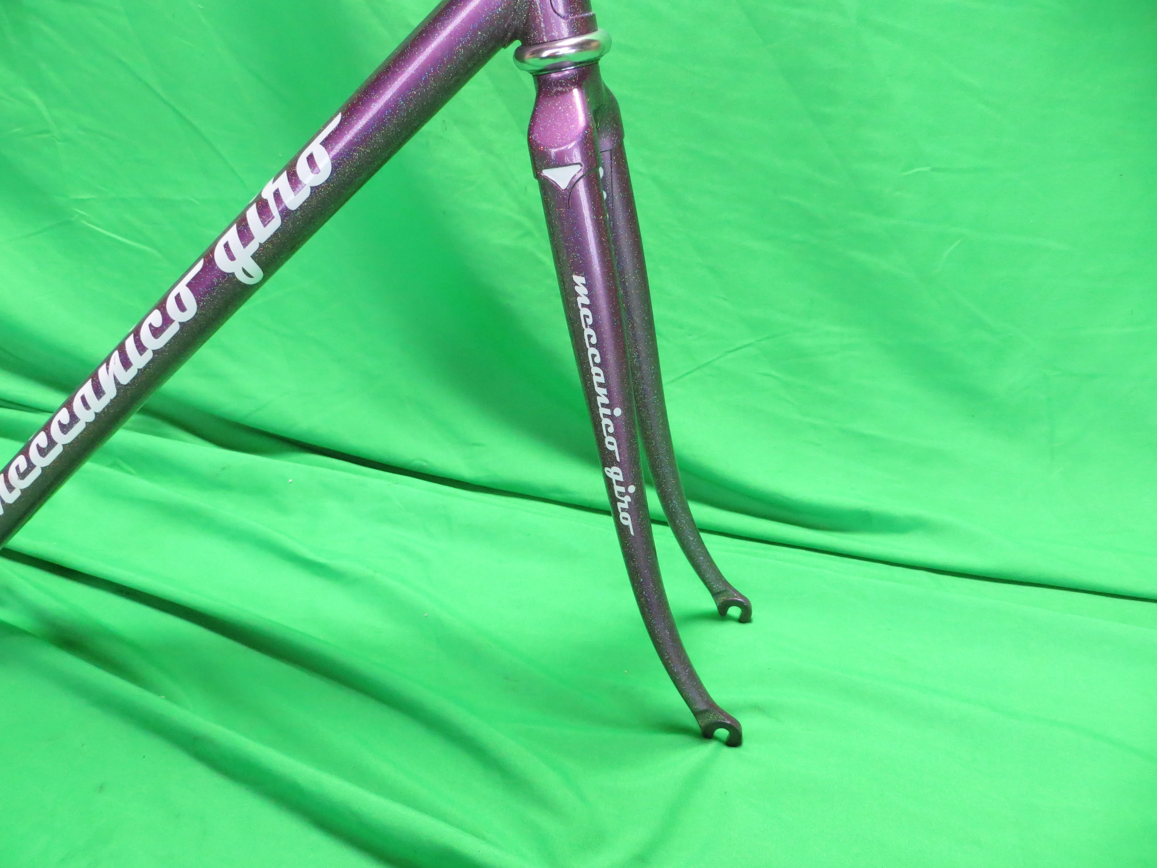GIRO // Light Purple Metallic with Super Rainbow Fine Flake // 51.5cm - Image 10