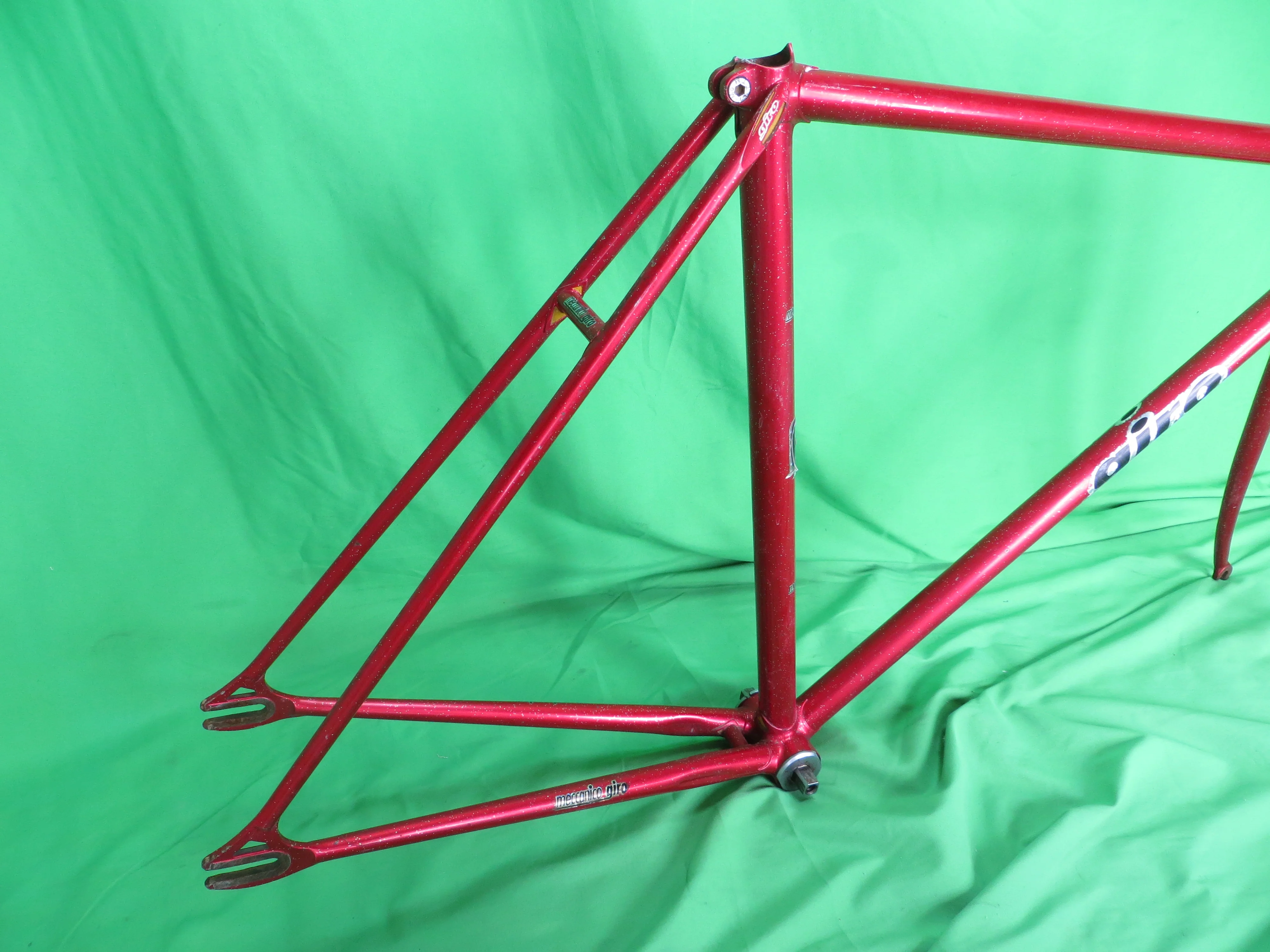 Giro // Red with Silver Flake // 51.5cm - Image 15