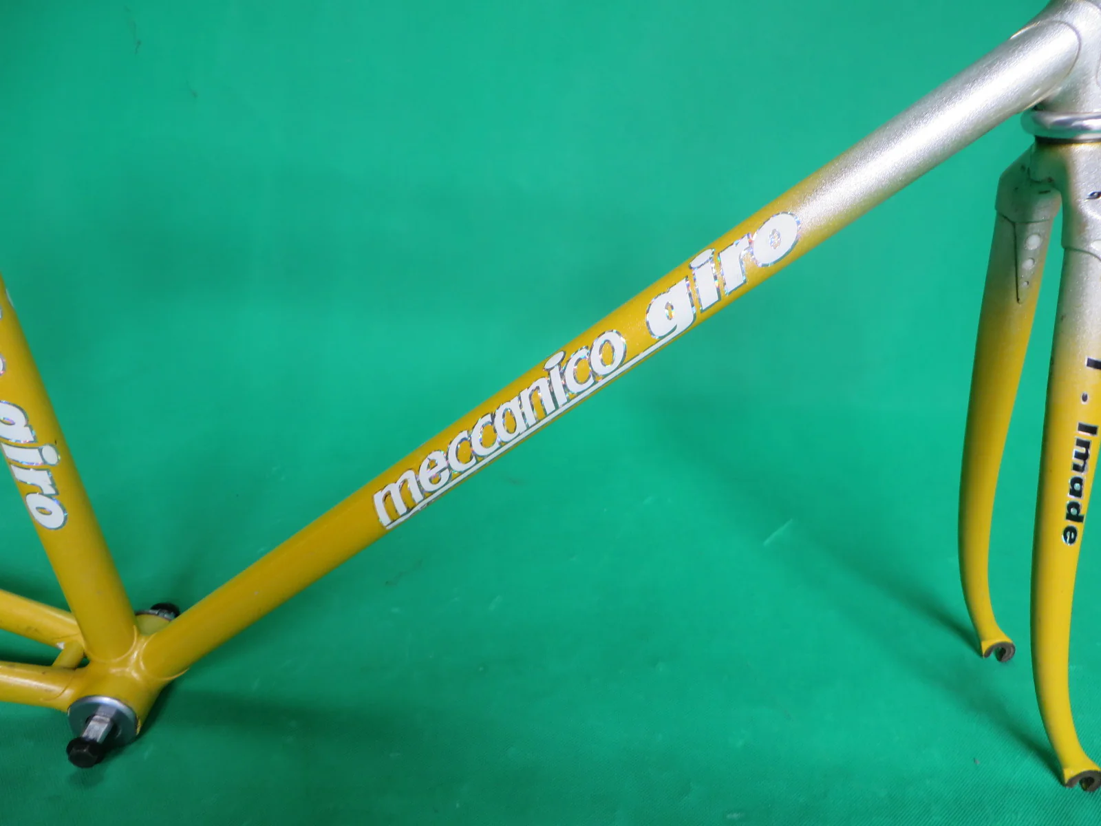GIRO // Yellow Silver Fade with Silver Flake // 50cm - Image 13