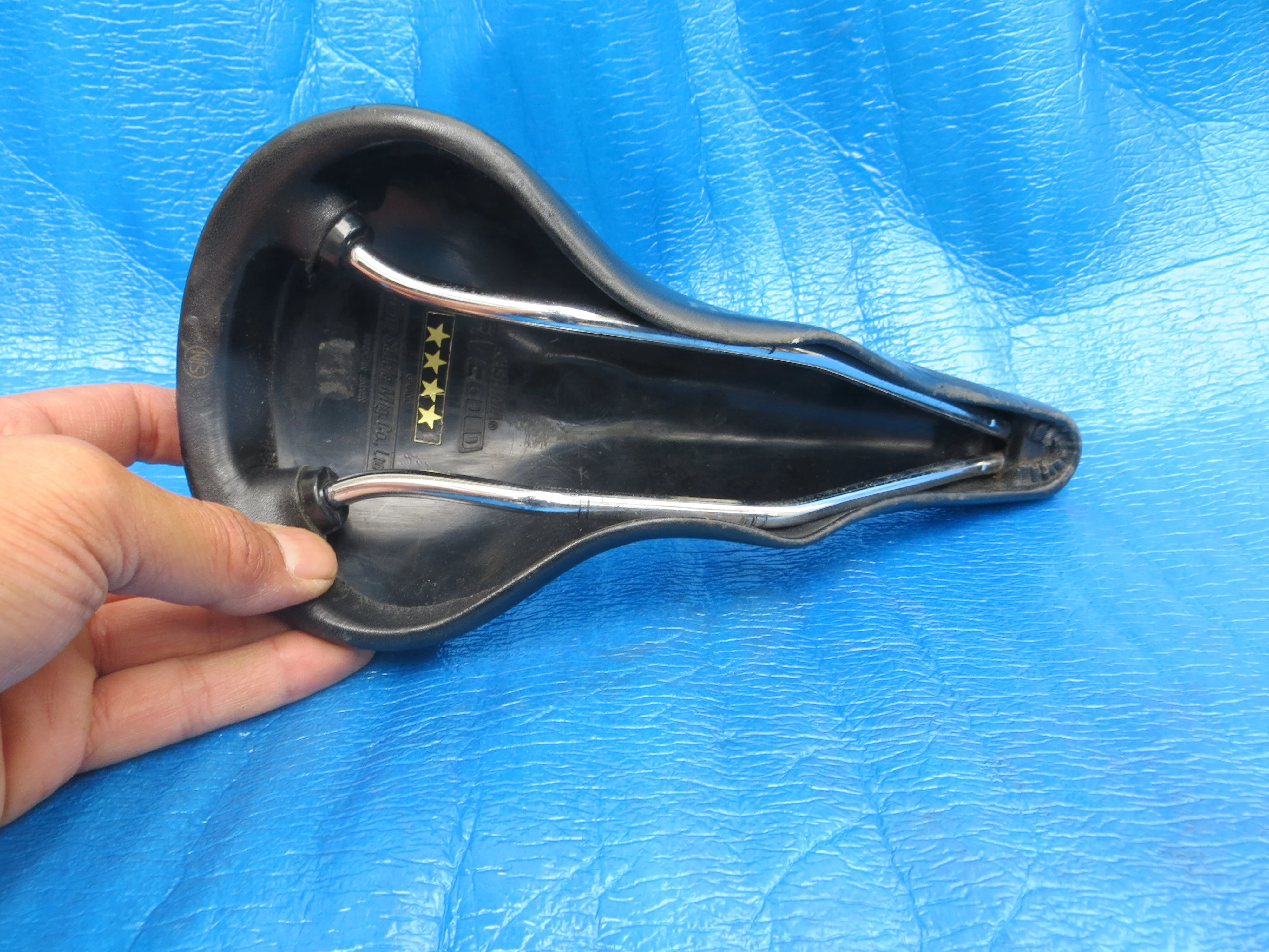 Kashima Five Gold FG-4P 44mm NJS Unpadded Saddle  (24051201) - Image 5
