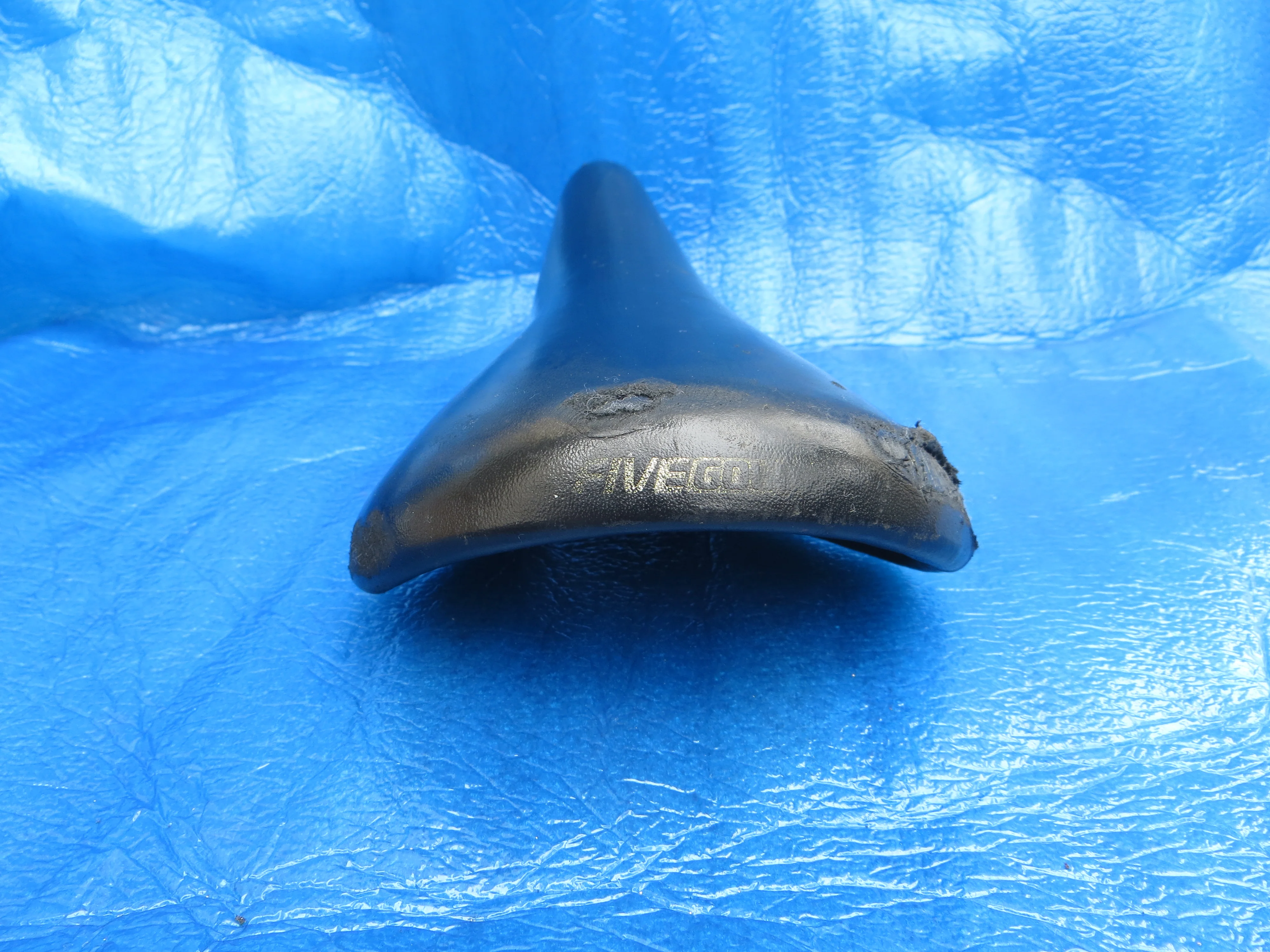 Kashima Five Gold FG-4P 44mm NJS Unpadded Saddle  (25051607) - Image 4