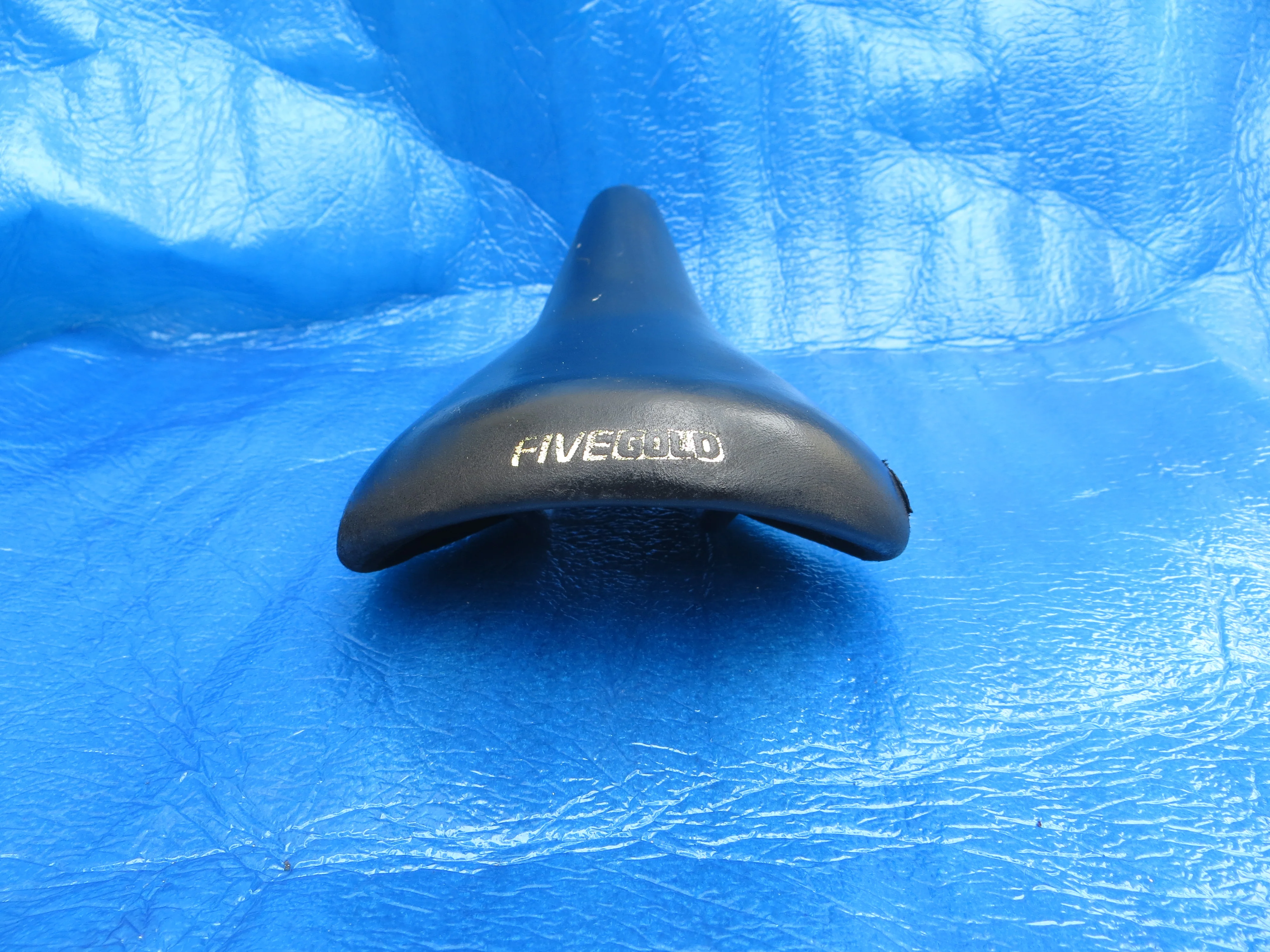 Kashima Five Gold FG-4P 44mm NJS Unpadded Saddle  (25051608) - Image 4