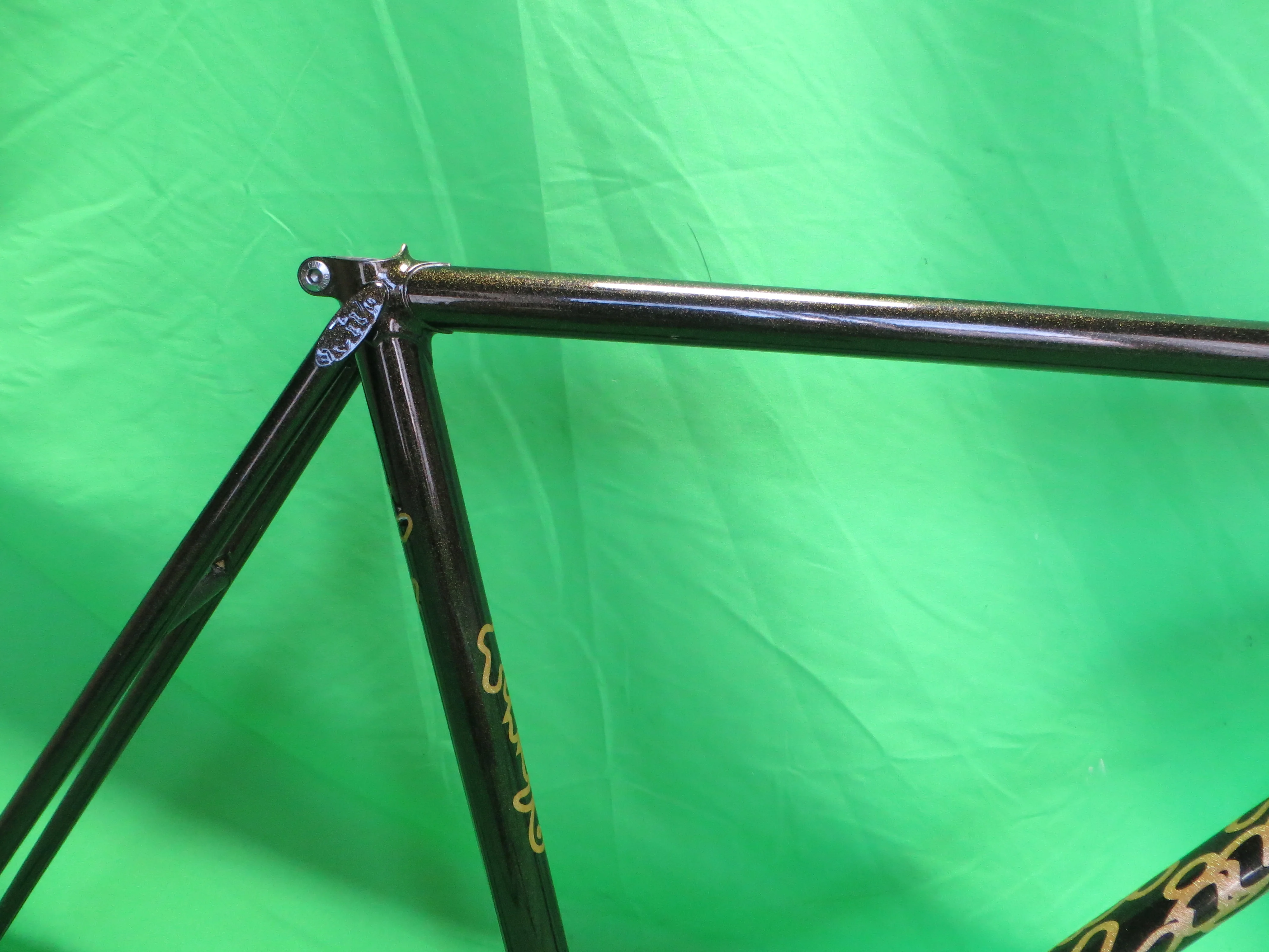 Kiyo Miyazawa // Black with Fine Gold Flake // 53cm - Image 12