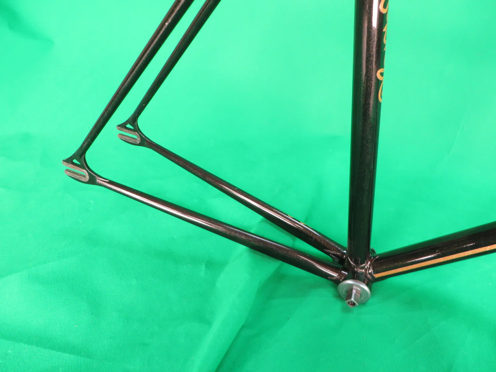 Kiyo Miyazawa Columbus Max Fork // Black with fine gold flake // 51cm - Image 15
