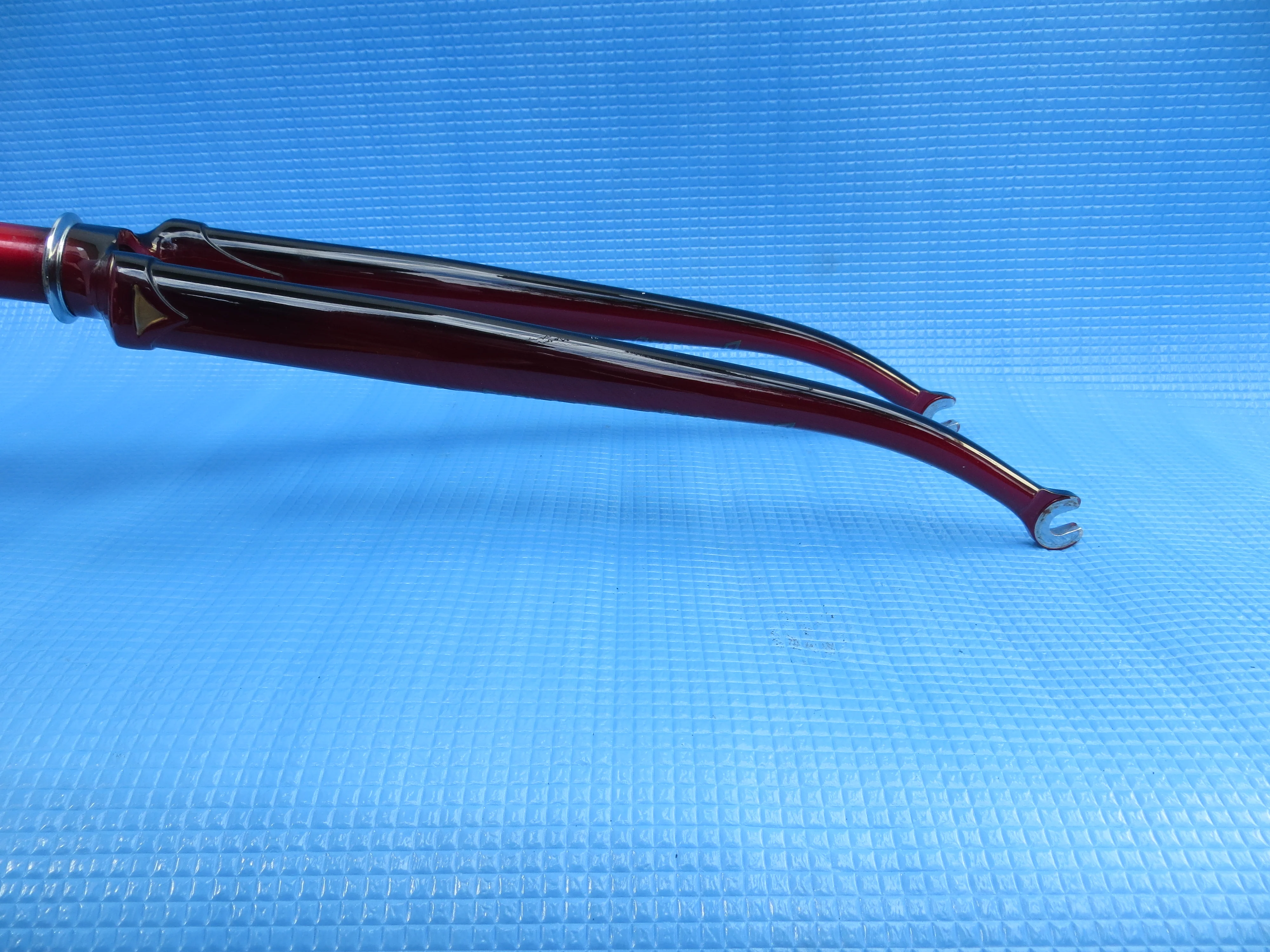 Level Front Fork 136mm Steering Colum Length /9mm Axle Slot - Image 3