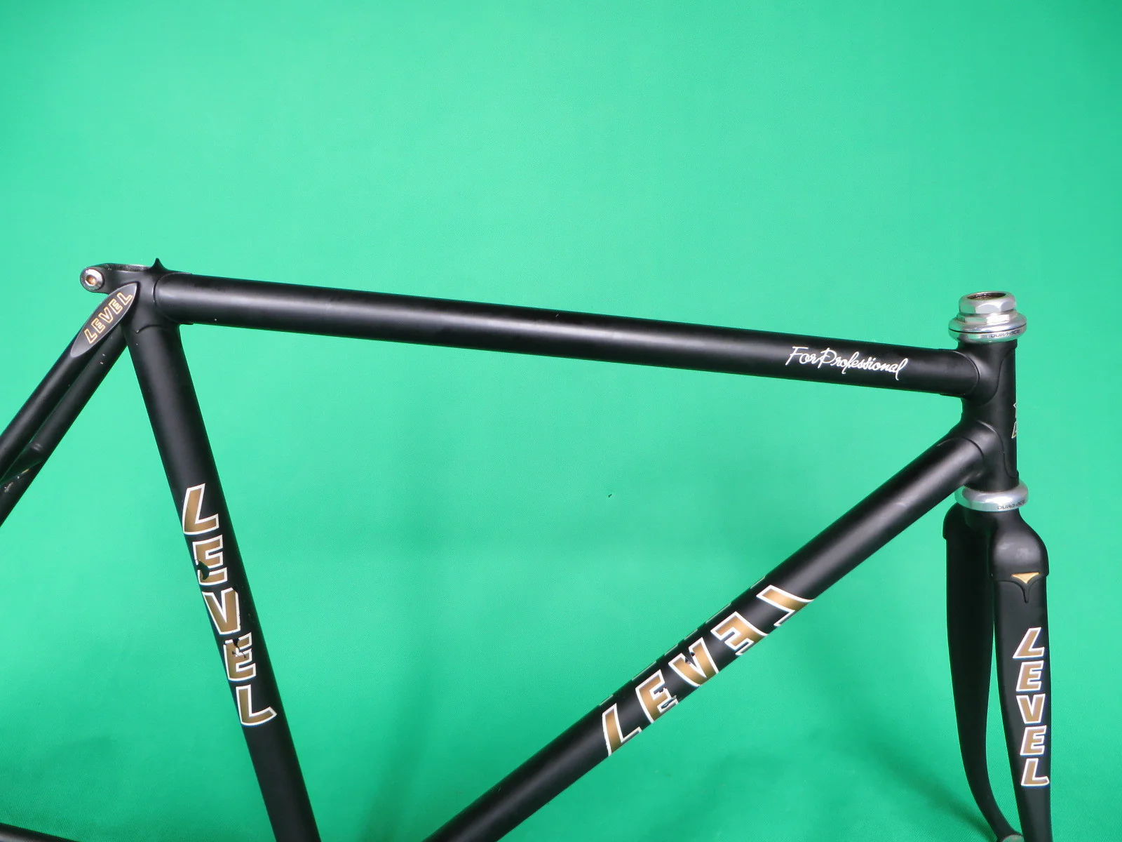 LEVEL | matte black | 2013 | 50.5cm - Image 12