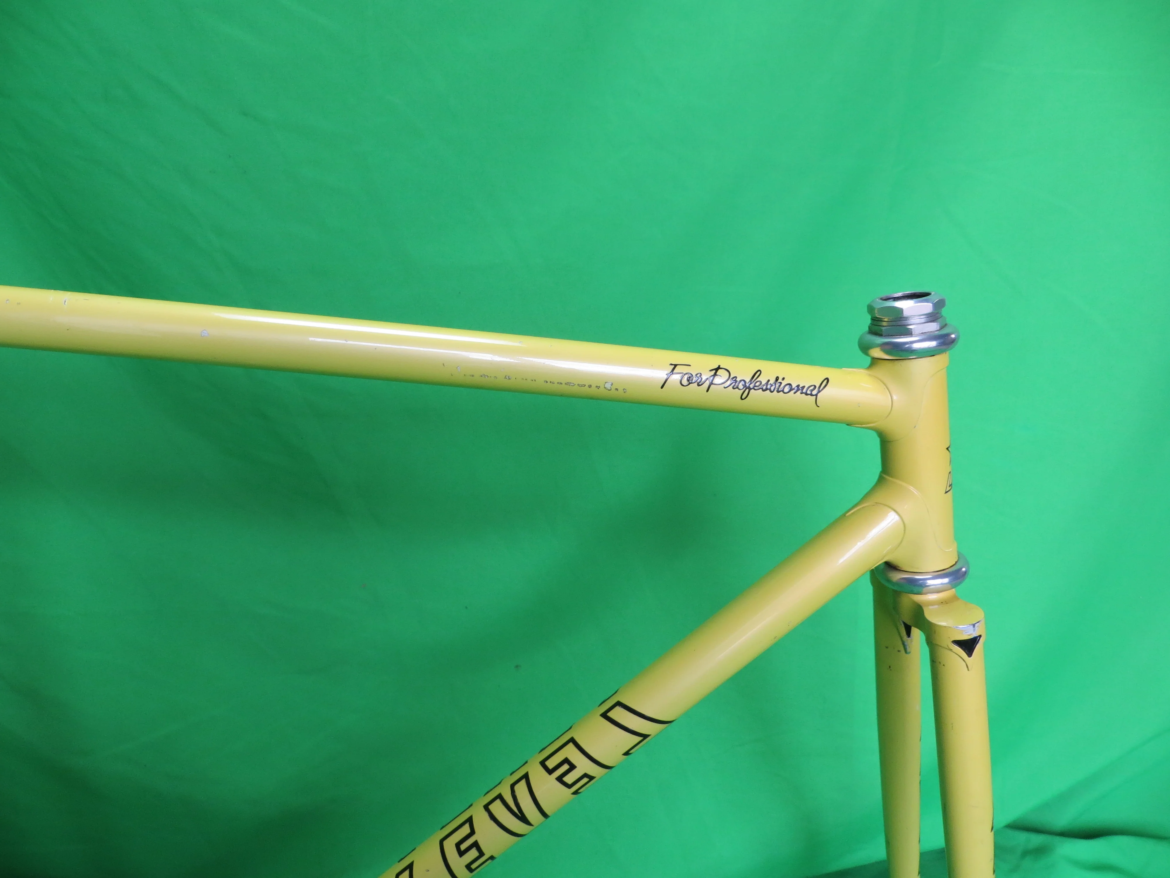 Level // Yellow // 51cm - Image 11