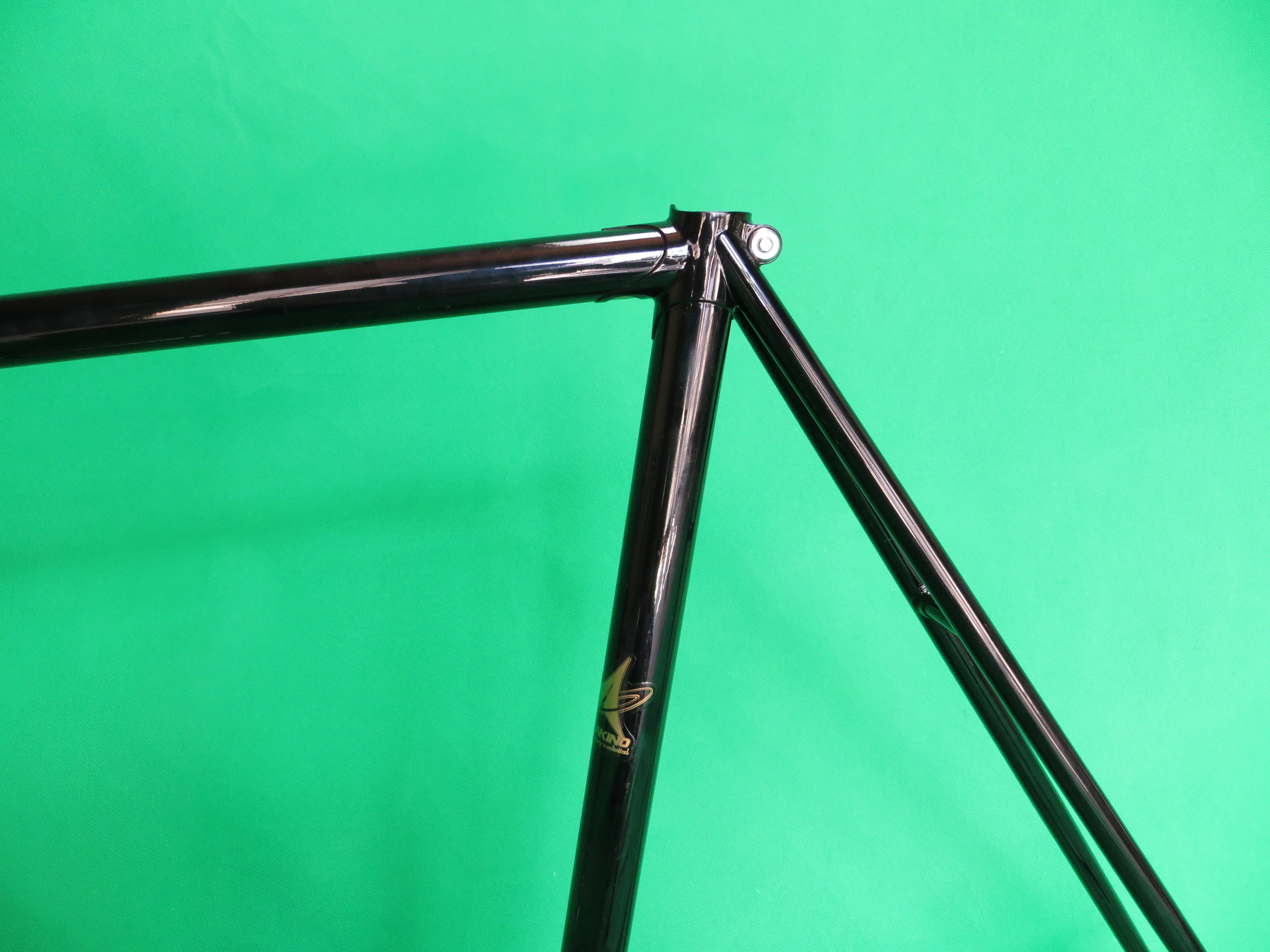 Makino // Black Metallic // 55.5cm - Image 5