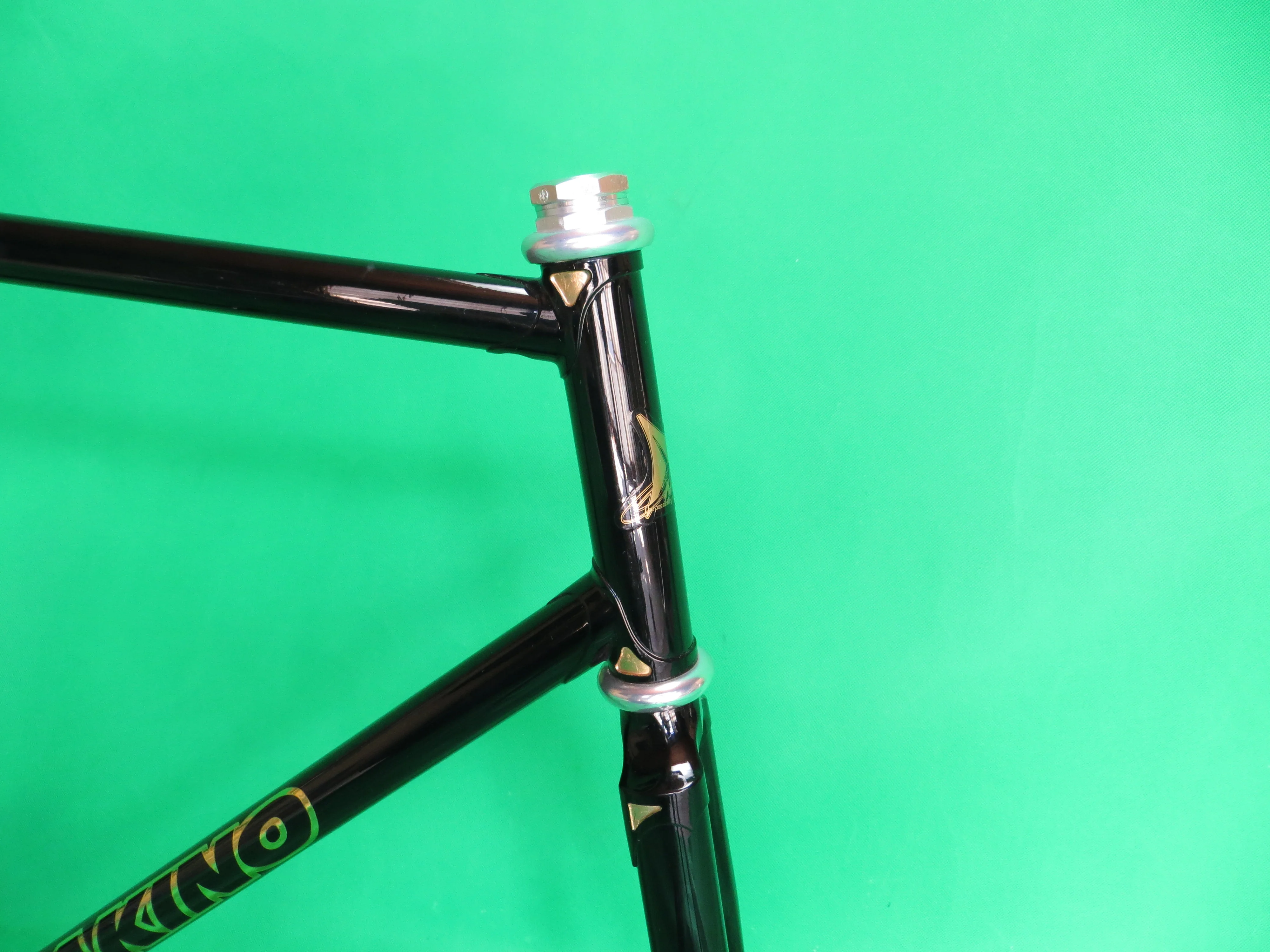 Makino // Black Metallic // 55.5cm - Image 9