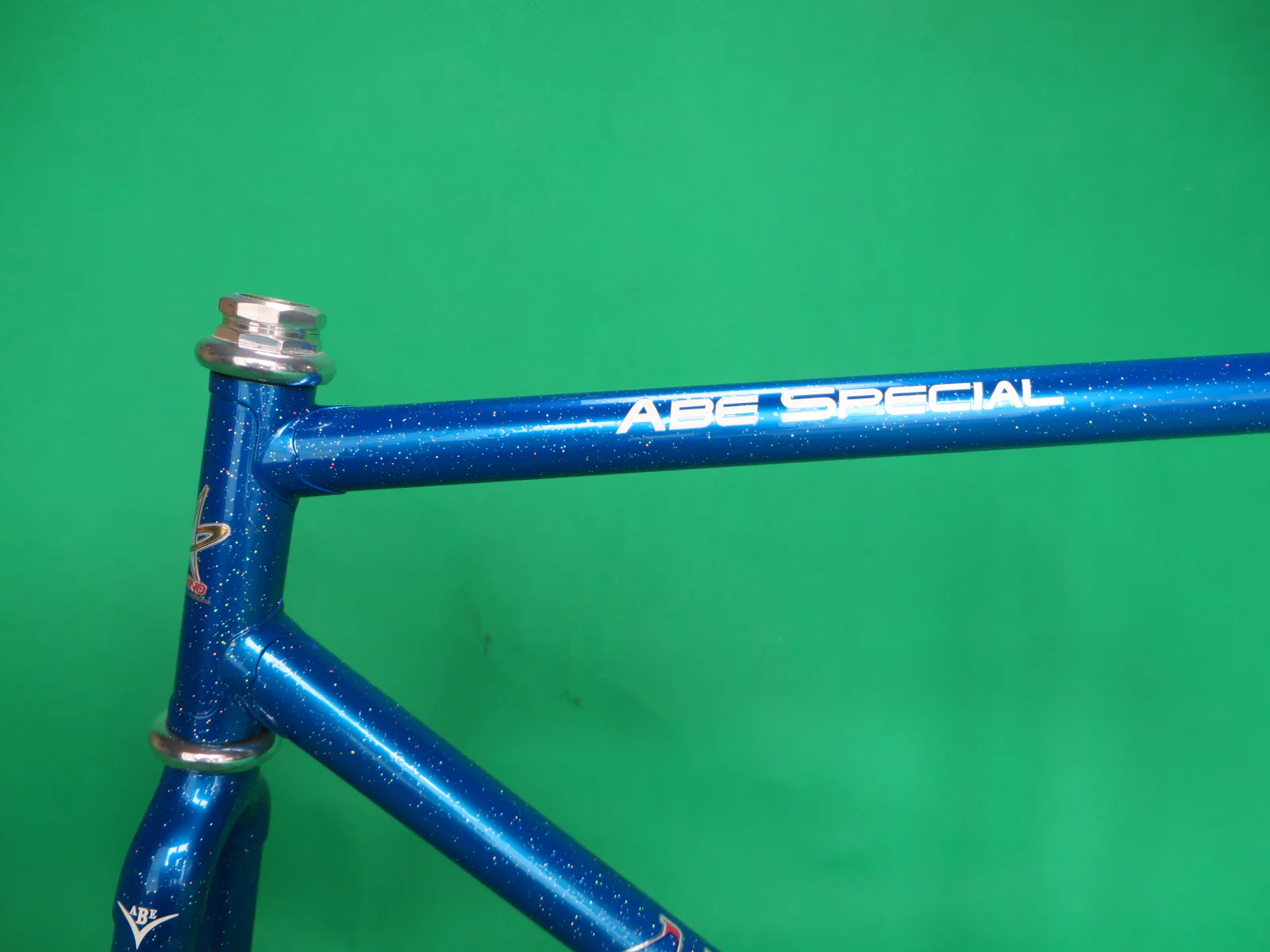 Makino // Blue with rainbow flake // 52.5cm - Image 4
