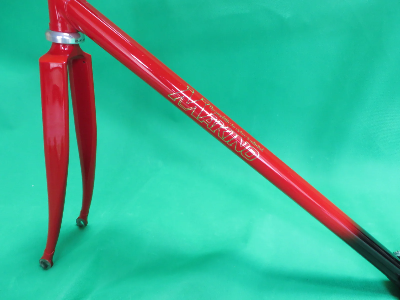 Makino Columbus Max Fork/  Columbus Zona // Red / Black Fade // 52.5cm - Image 6
