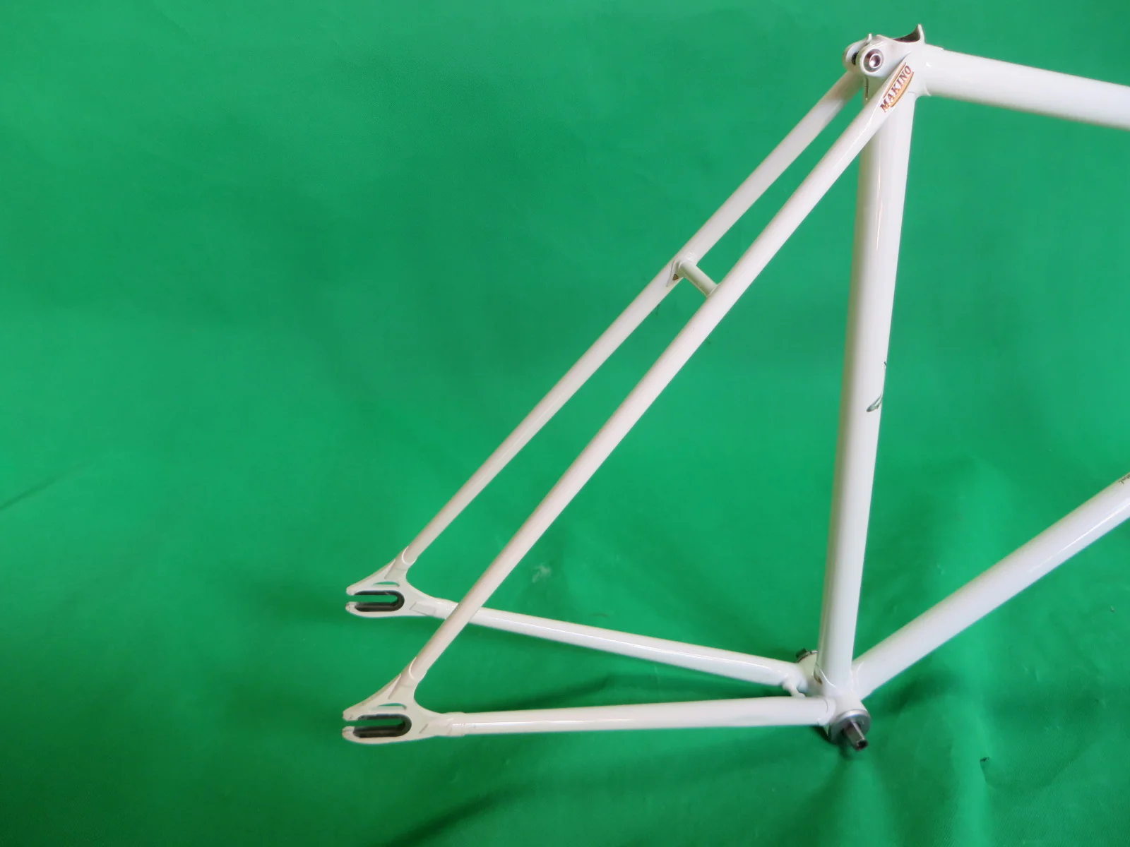 Makino Columbus Max Fork // White // 53.5cm - Image 15