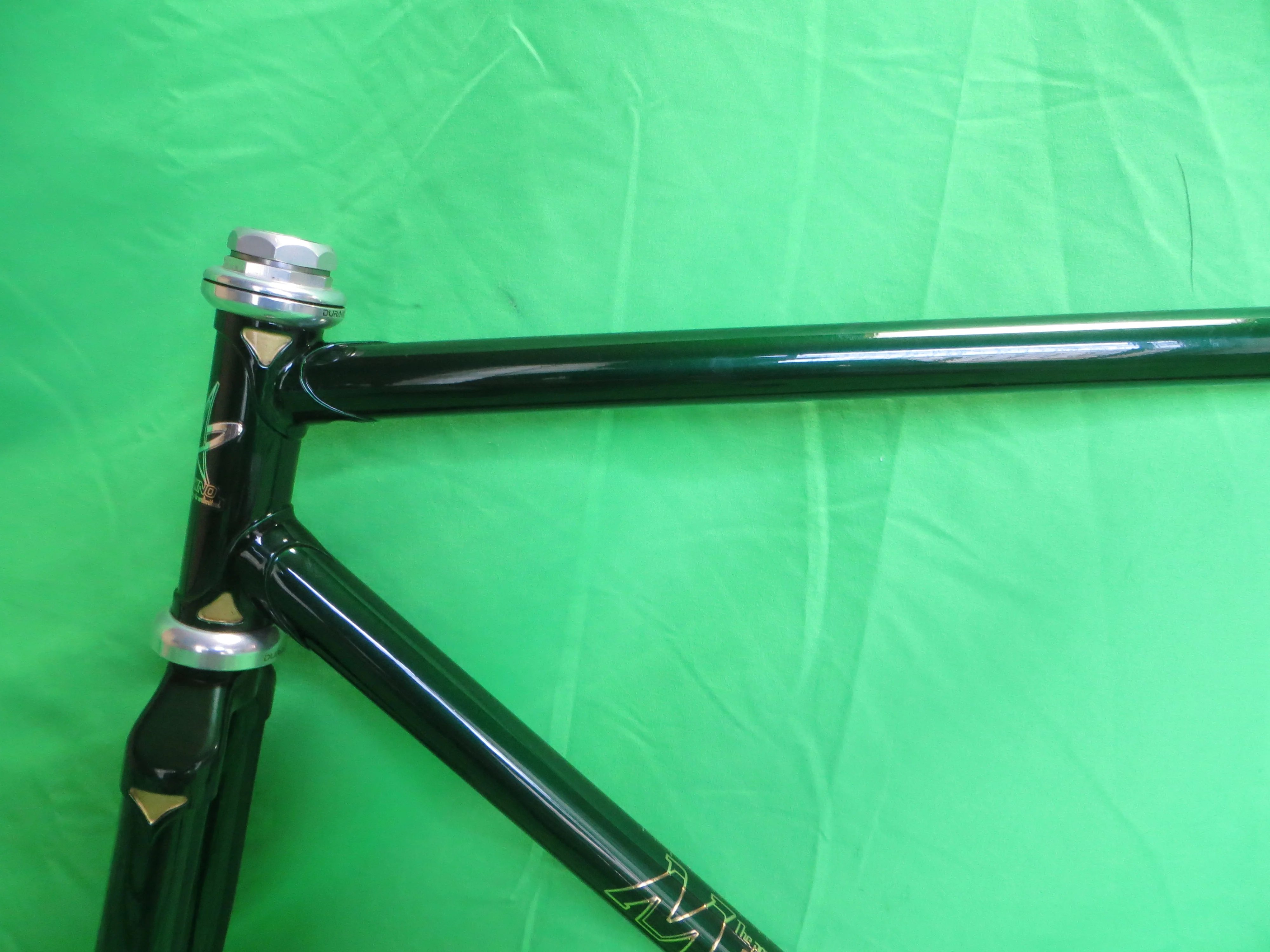 MAKINO // Green Metallic Clear Black Fade // 51.5cm - Image 4