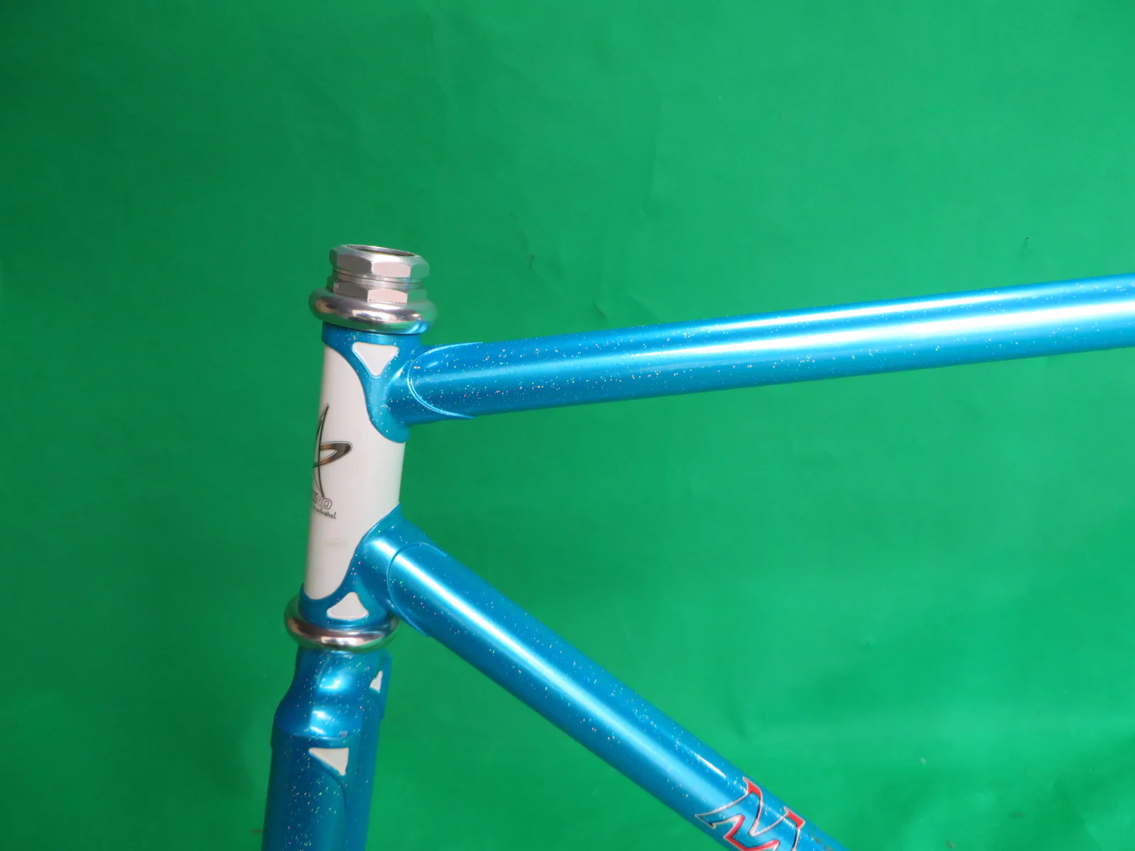 Makino // Light Blue / White Two Tone with rainbow flake // 51.5cm - Image 4