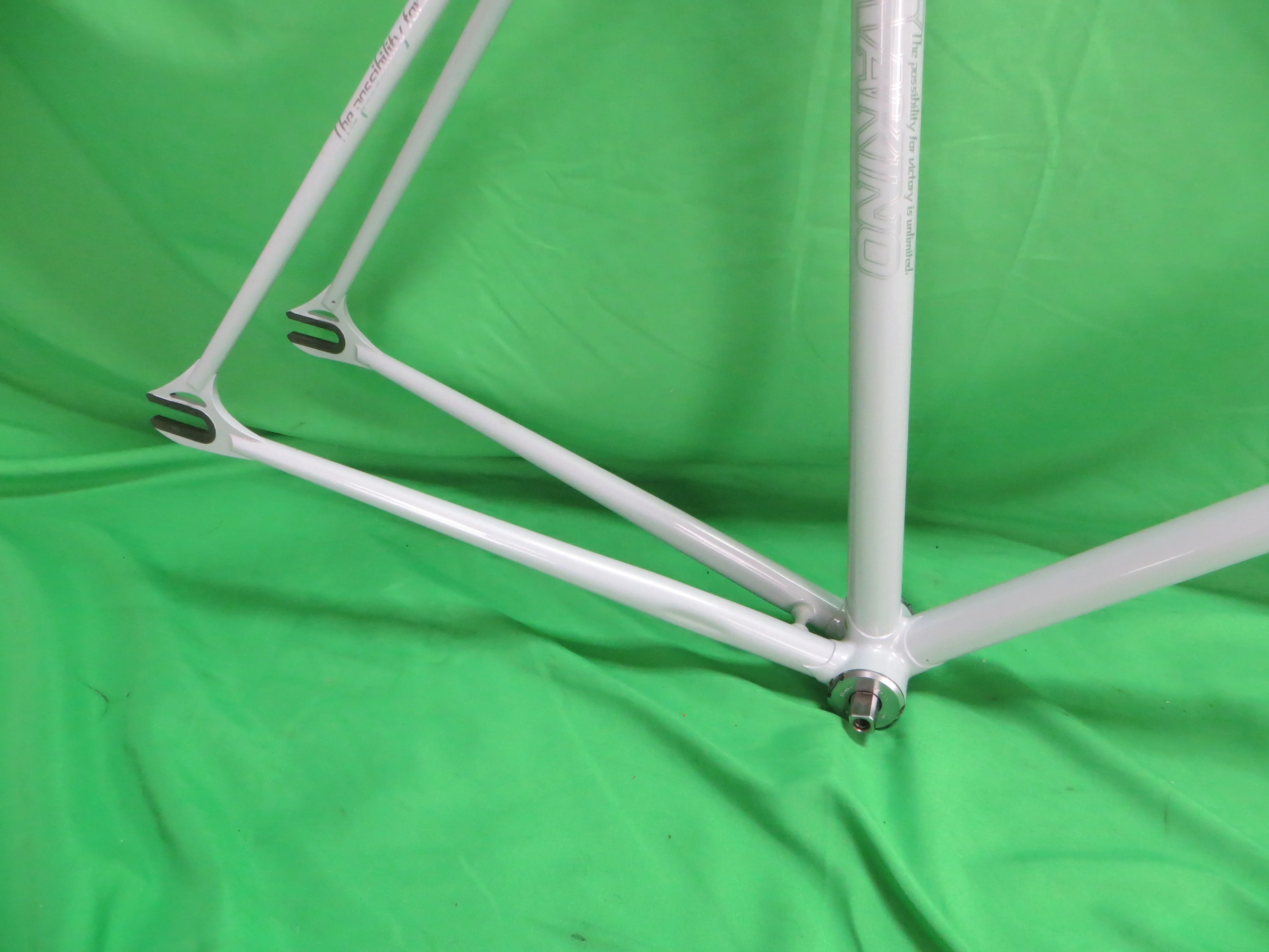 Makino // Off White // 54.5cm - Image 14