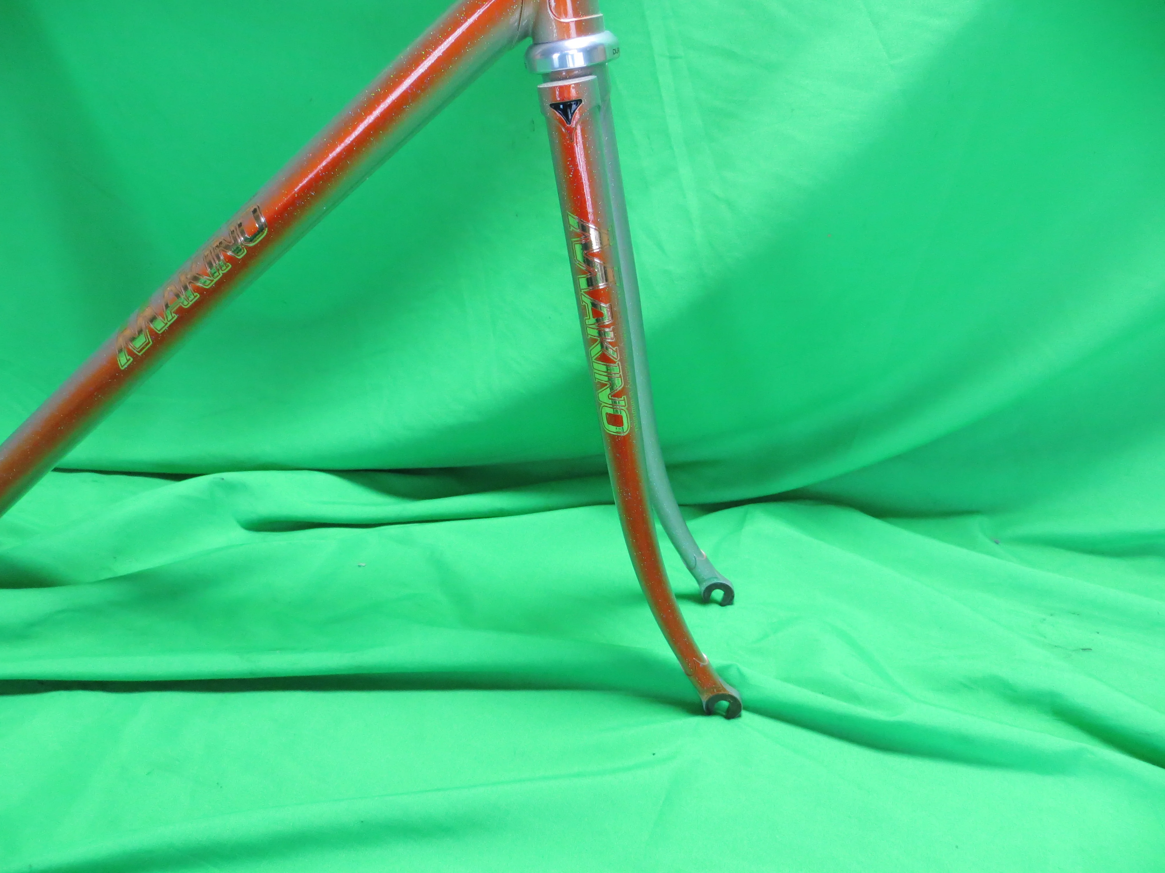 MAKINO // Orange Metallic / Silver Fade with Rinbow Flake // 51.5cm - Image 10