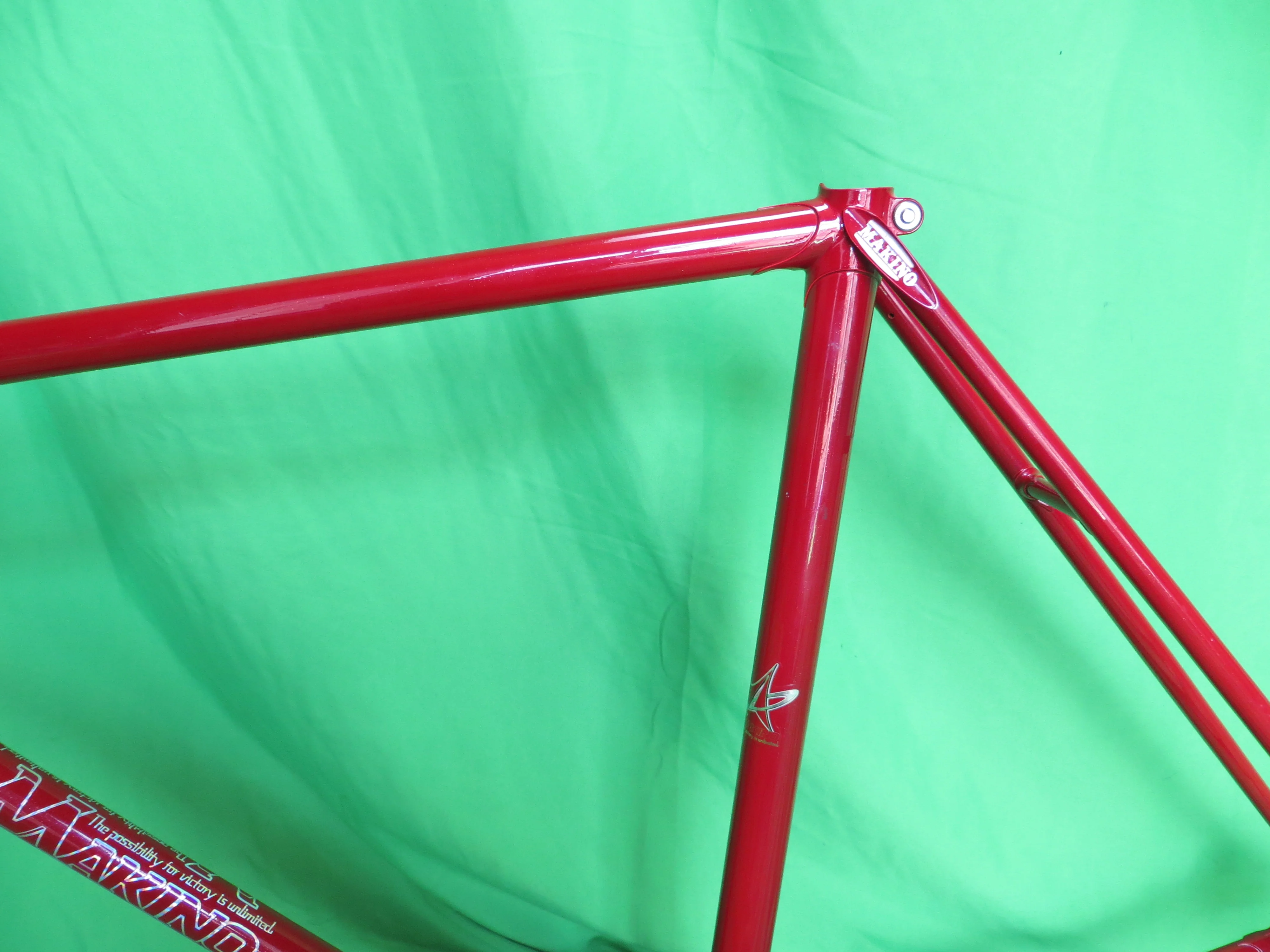 Makino // Red Metallic // 52cm - Image 5