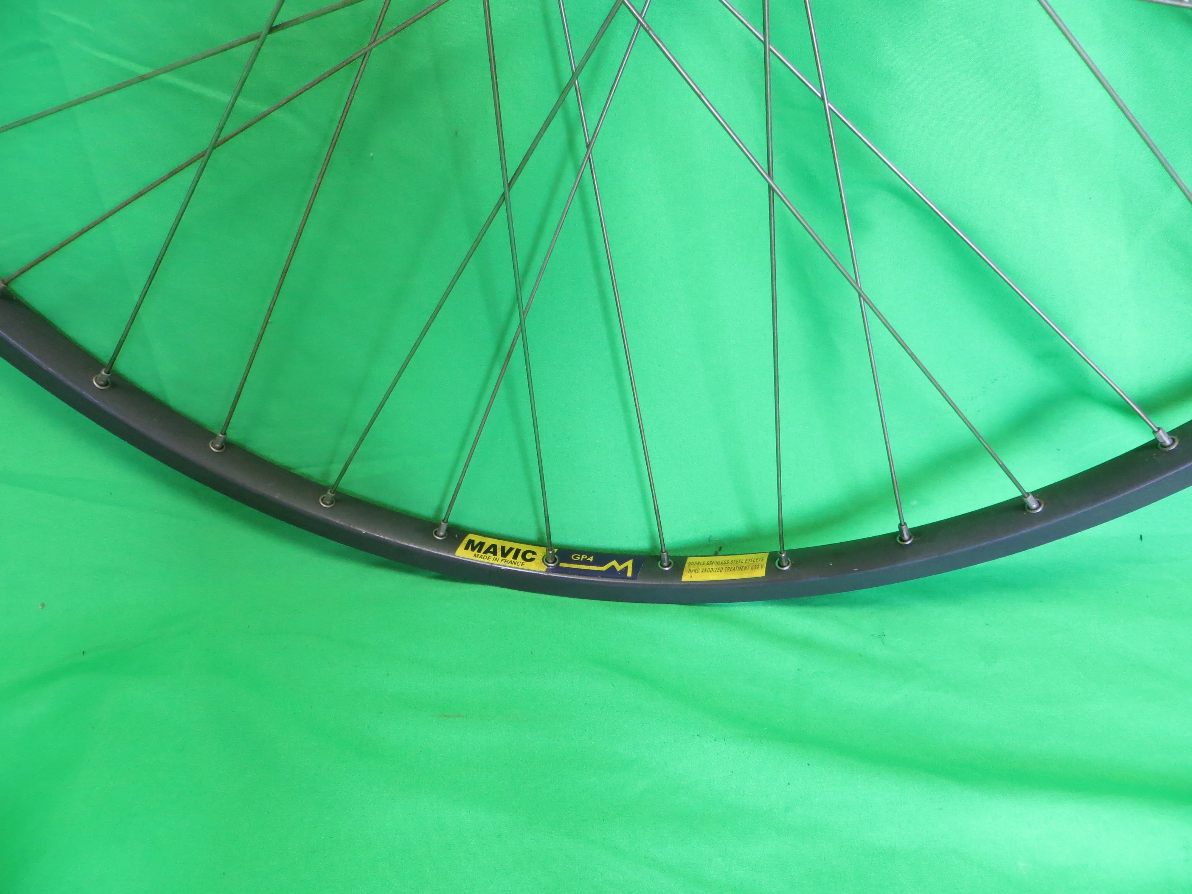 Mavic GP4 700c Tubular 36H rim, Sansin Professional NJS 100mm/8mm Front Hub (24120106) - Image 3